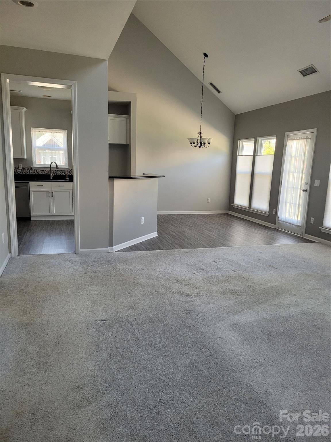 103 Pamlico Lane Property Photo 8