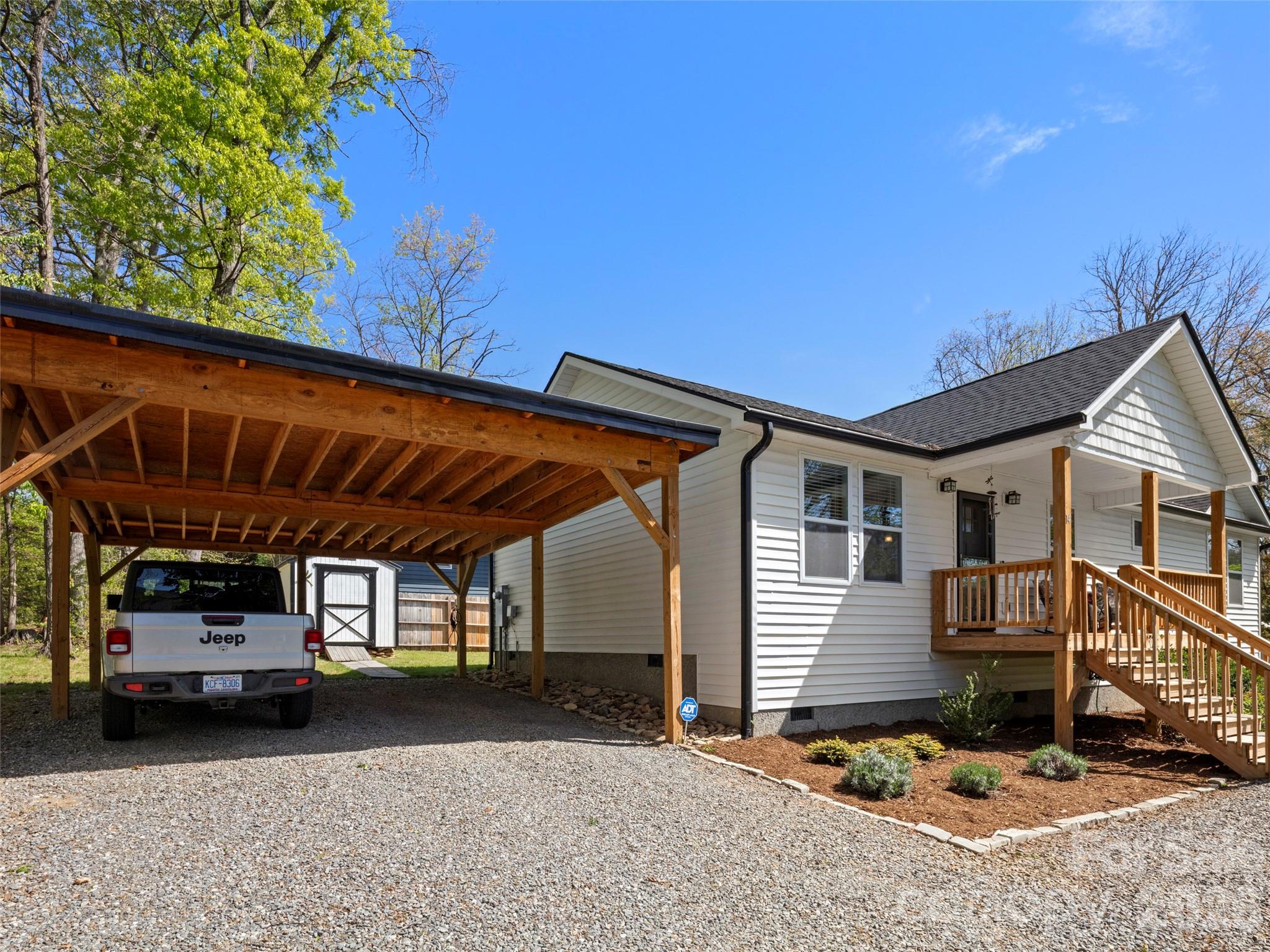 14 Avena Street Property Photo 3