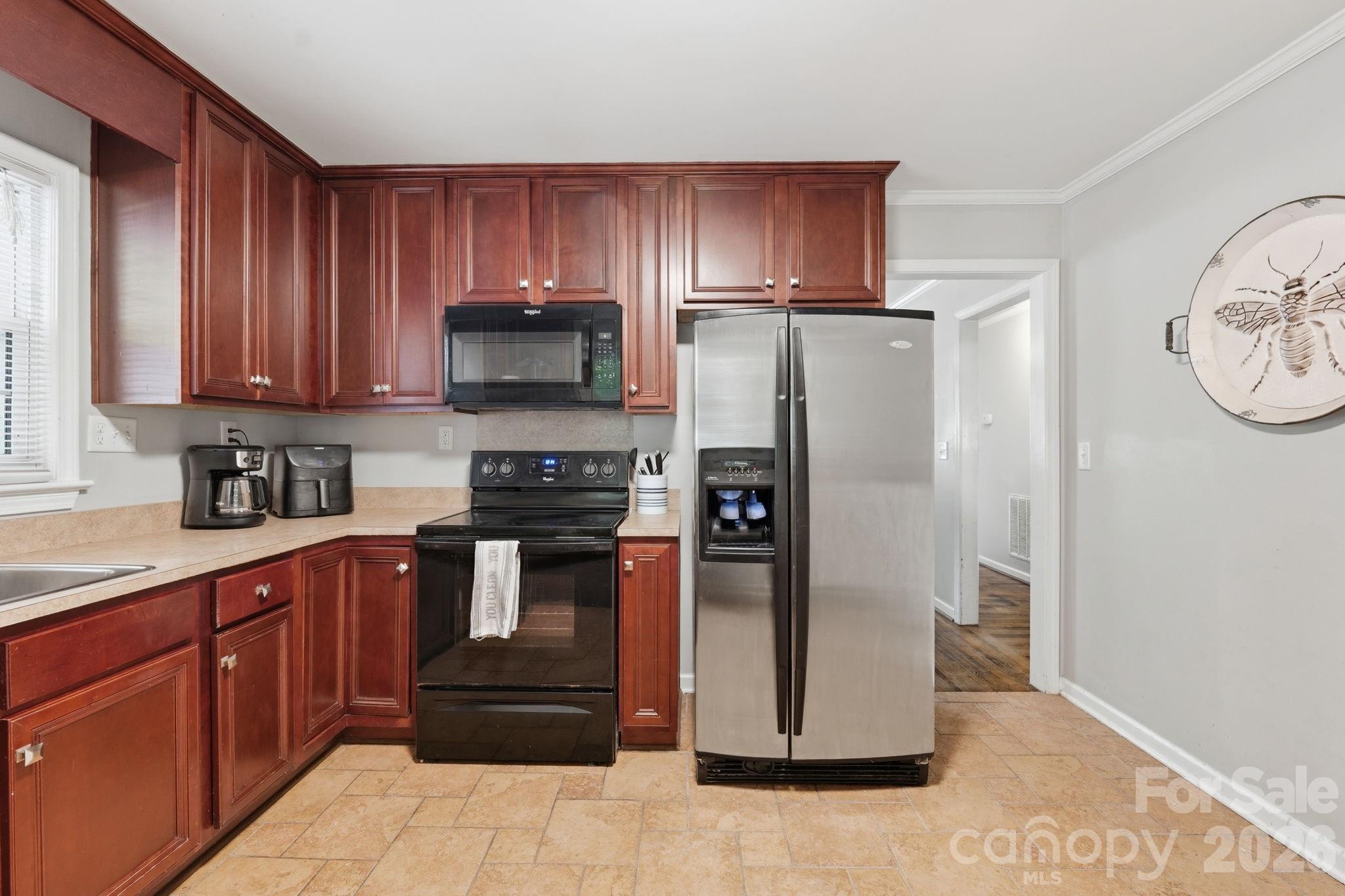 153 American Avenue Property Photo 18