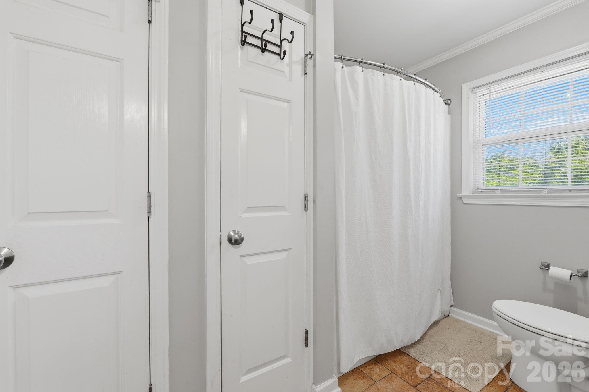 153 American Avenue Property Photo 26
