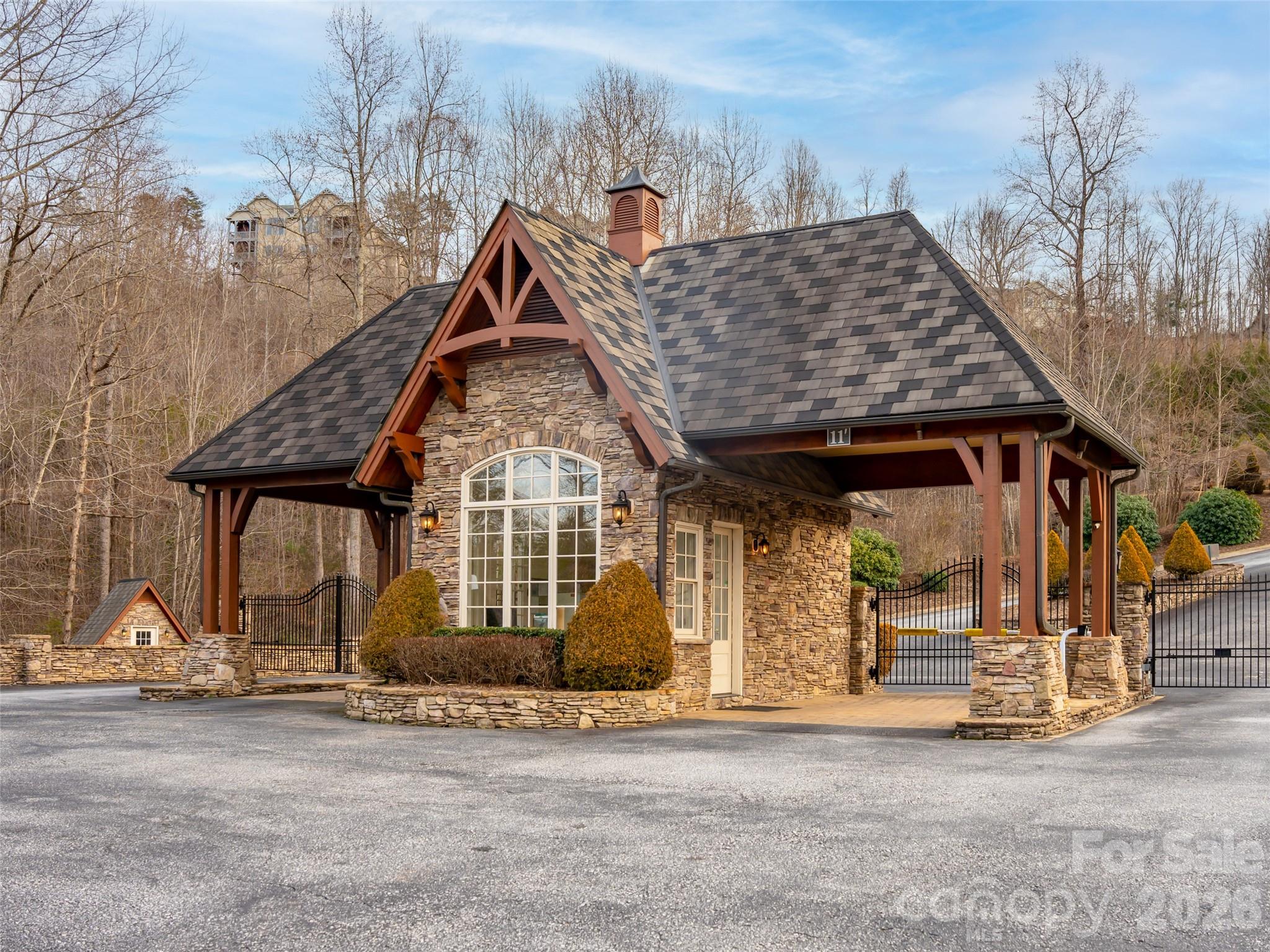 223 Rock Ledge Drive Property Photo 26