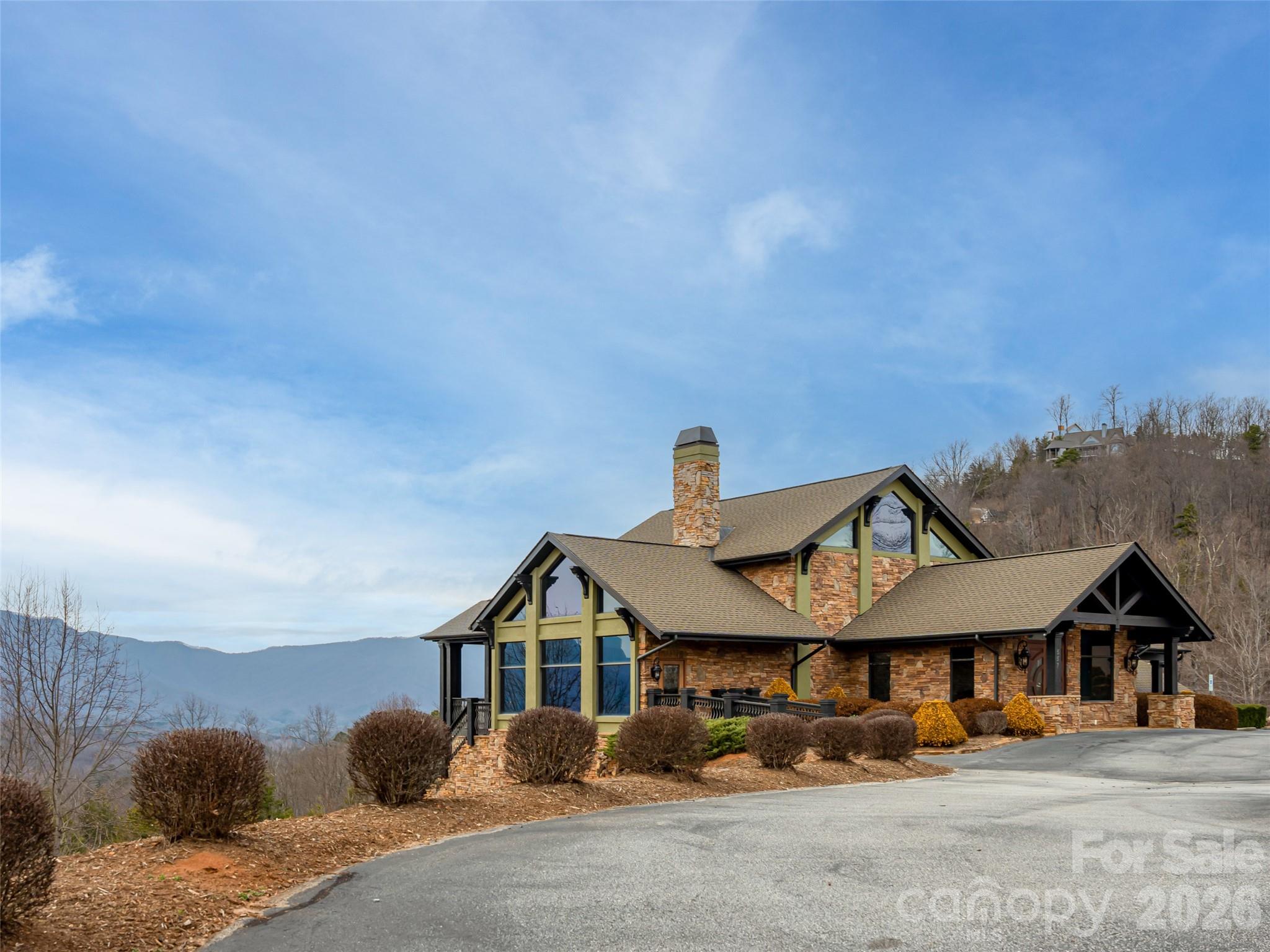 223 Rock Ledge Drive Property Photo 28