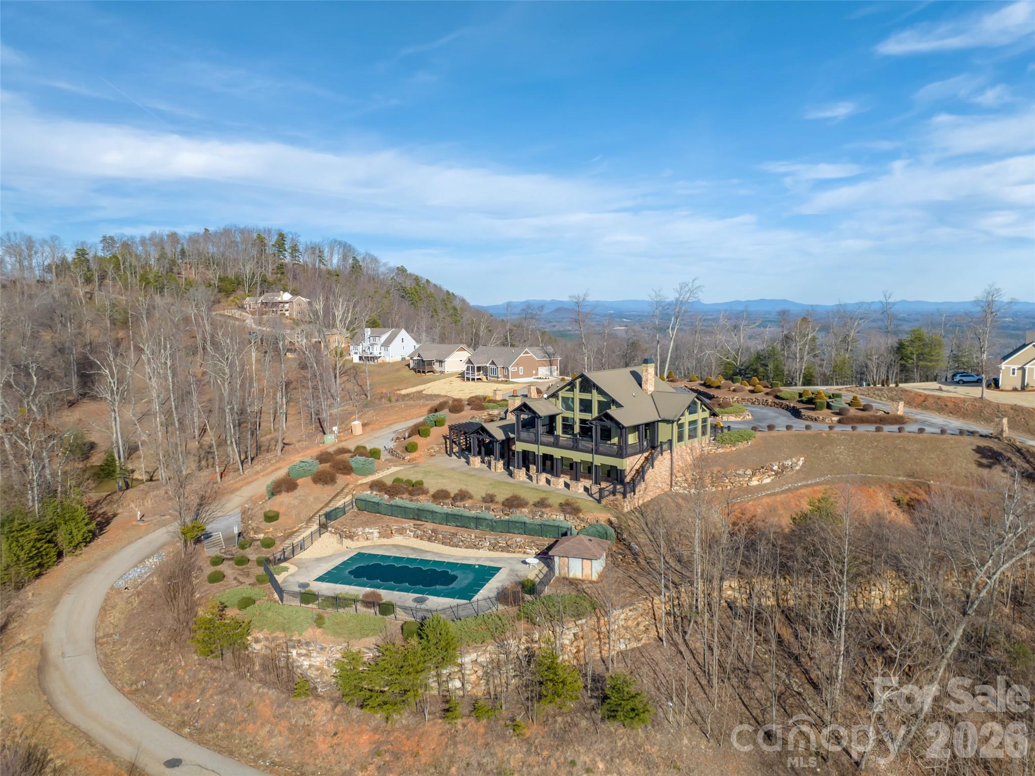 223 Rock Ledge Drive Property Photo 32