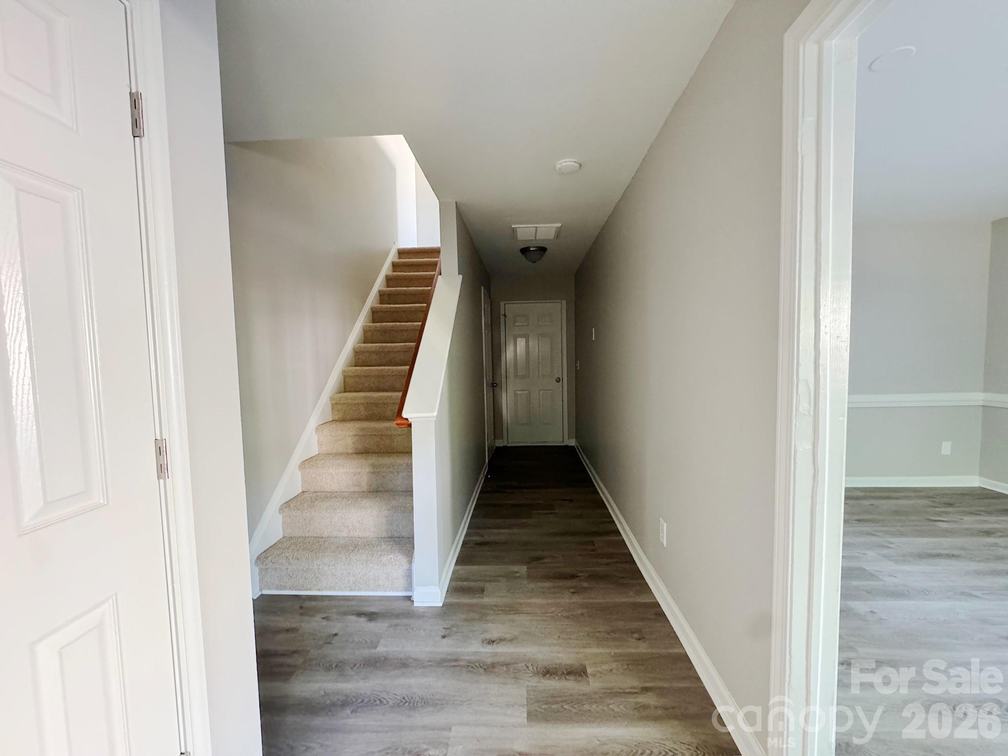 6748 Mountain Majesty Way Property Photo 4