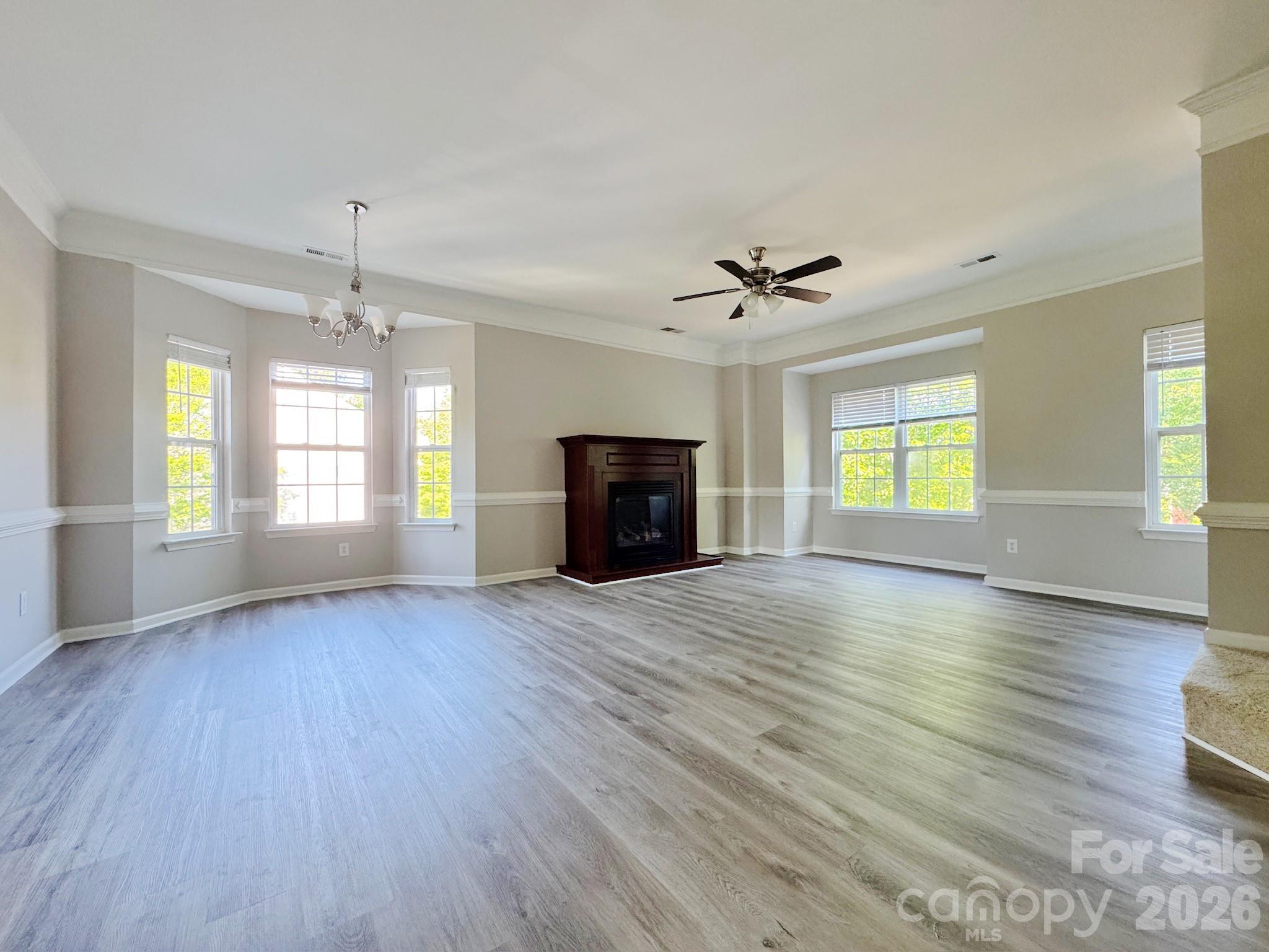 6748 Mountain Majesty Way Property Photo 8