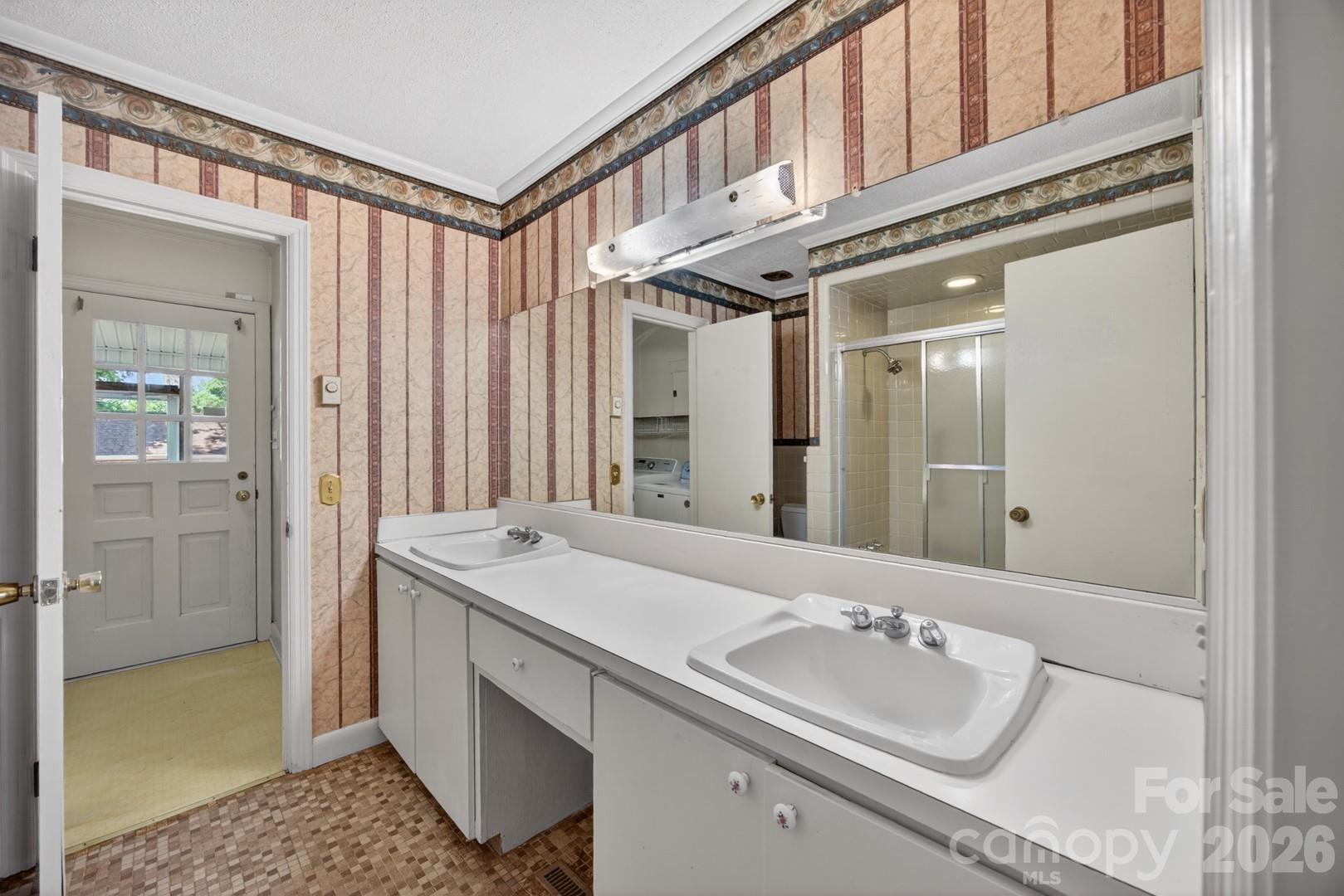 236 Richmond Road Property Photo 24