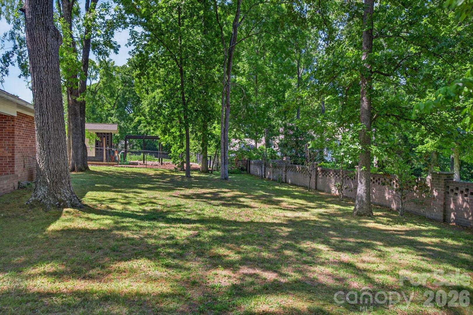236 Richmond Road Property Photo 37
