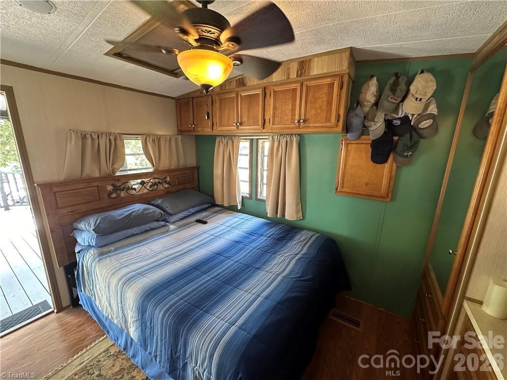 120 Elm Street Property Photo 16