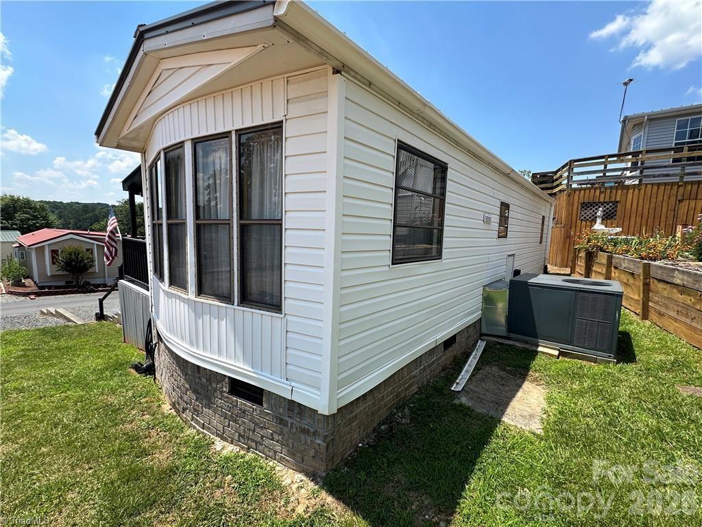 120 Elm Street Property Photo 30