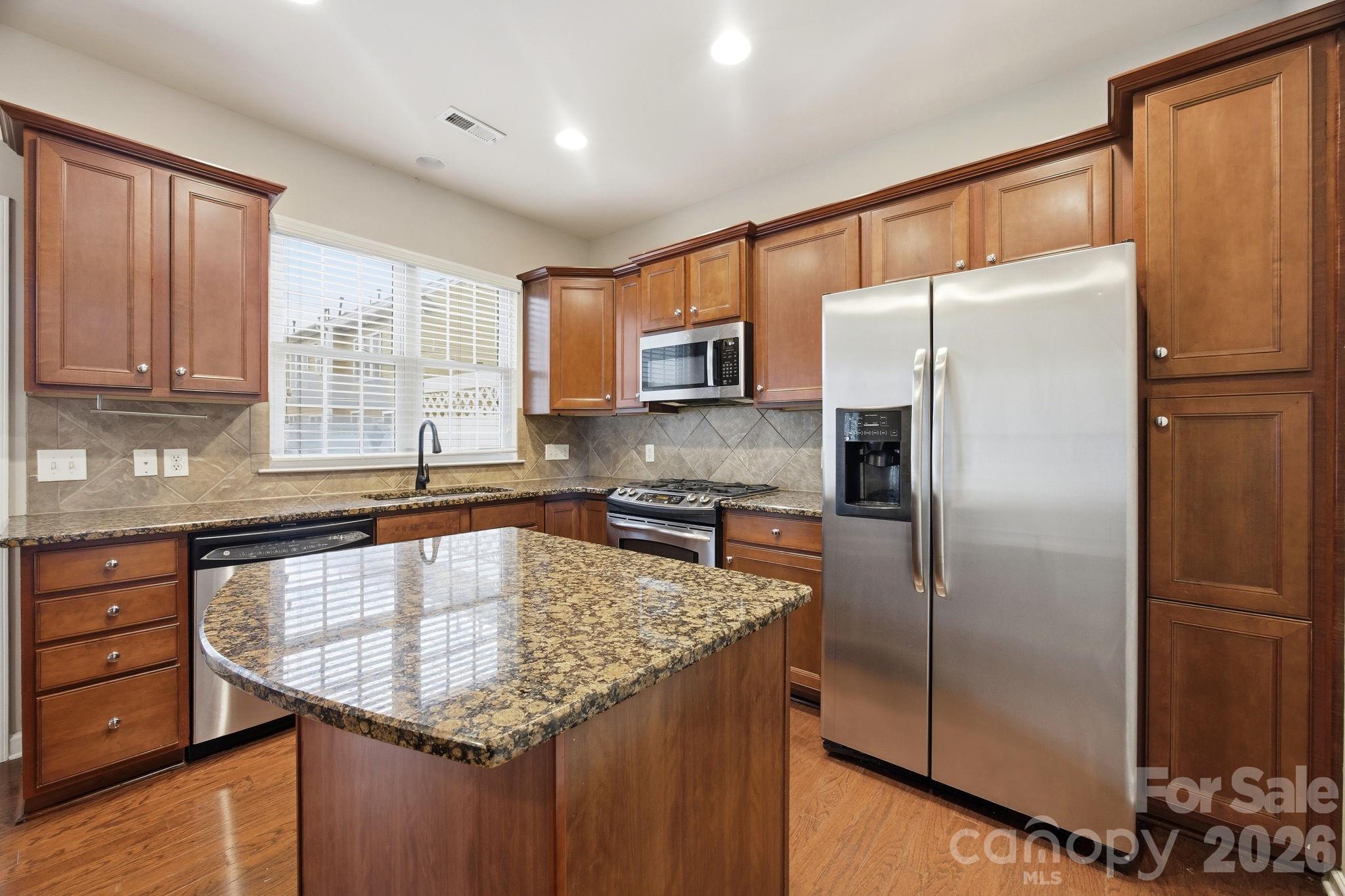 645 Sixth Baxter Crossing Property Photo 4