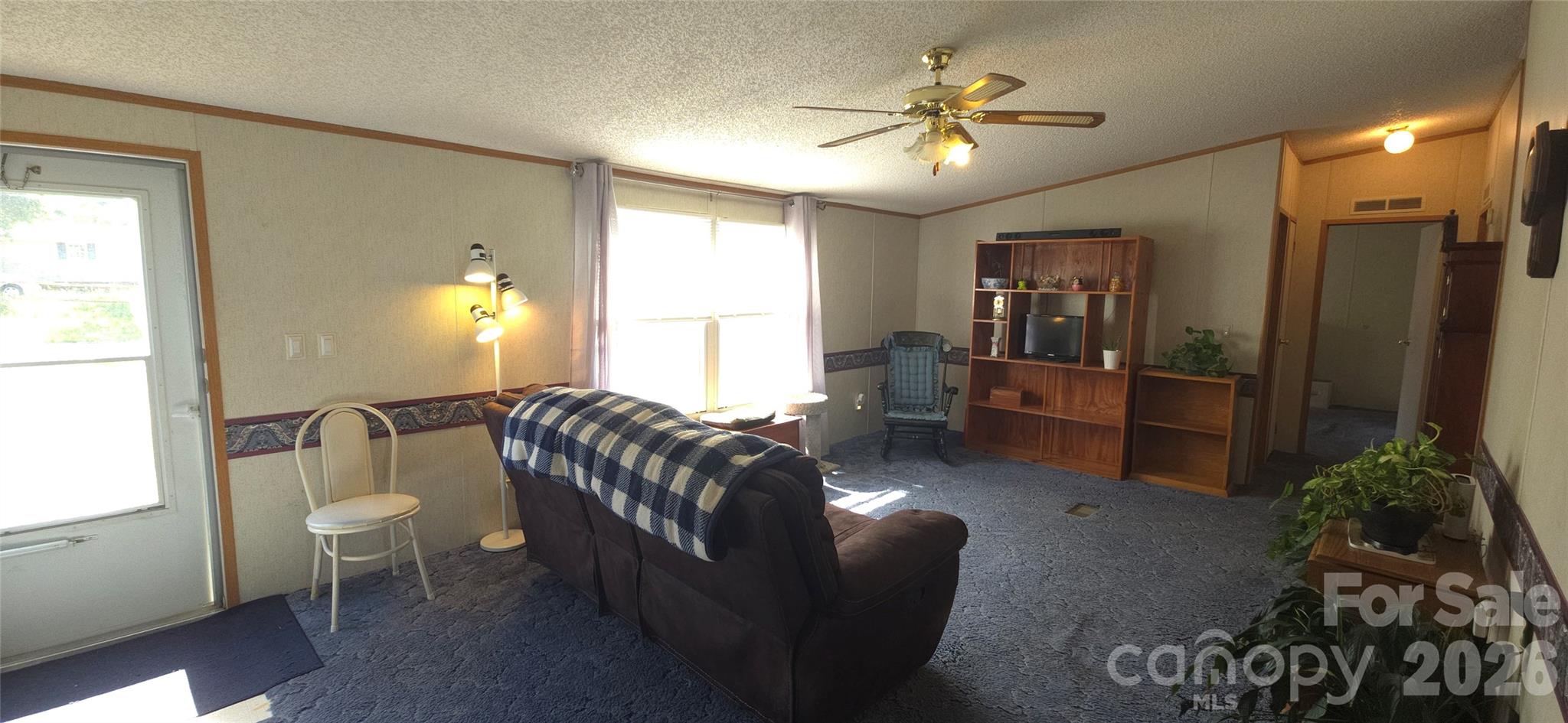 3700 Marlboro Drive Property Photo 4