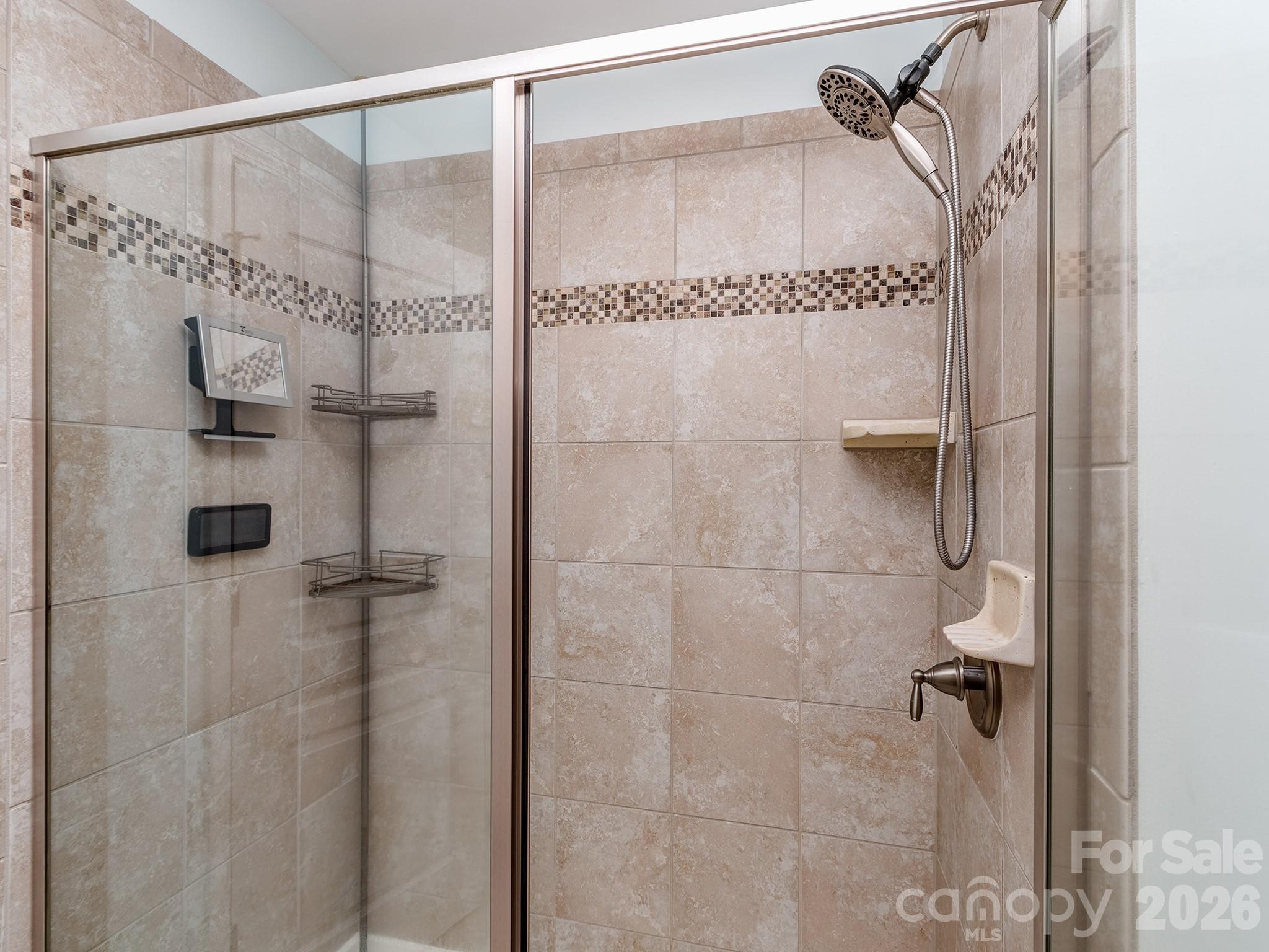 1726 Royal Gorge Avenue Property Photo 17