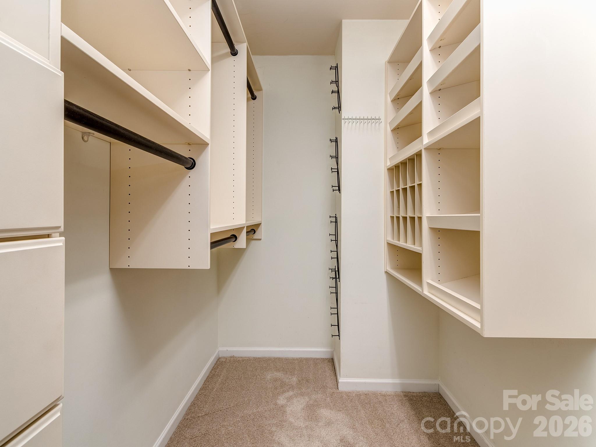 1726 Royal Gorge Avenue Property Photo 18