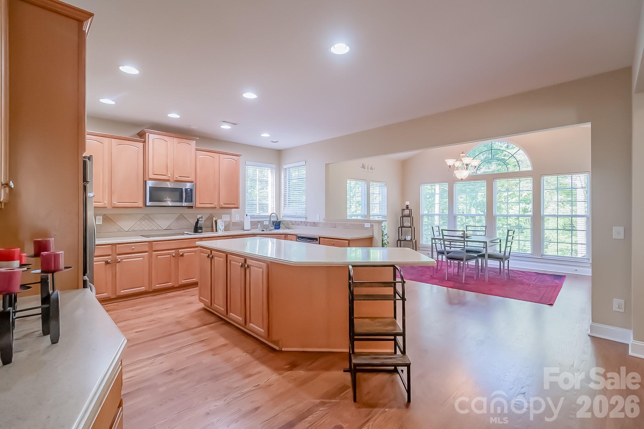 124 Whiterock Drive 58 Property Photo 15