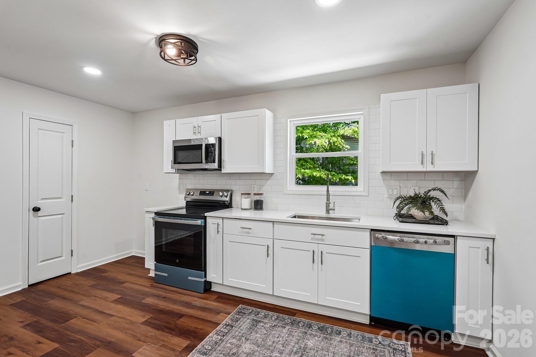 514 W Arch Street Property Photo 7