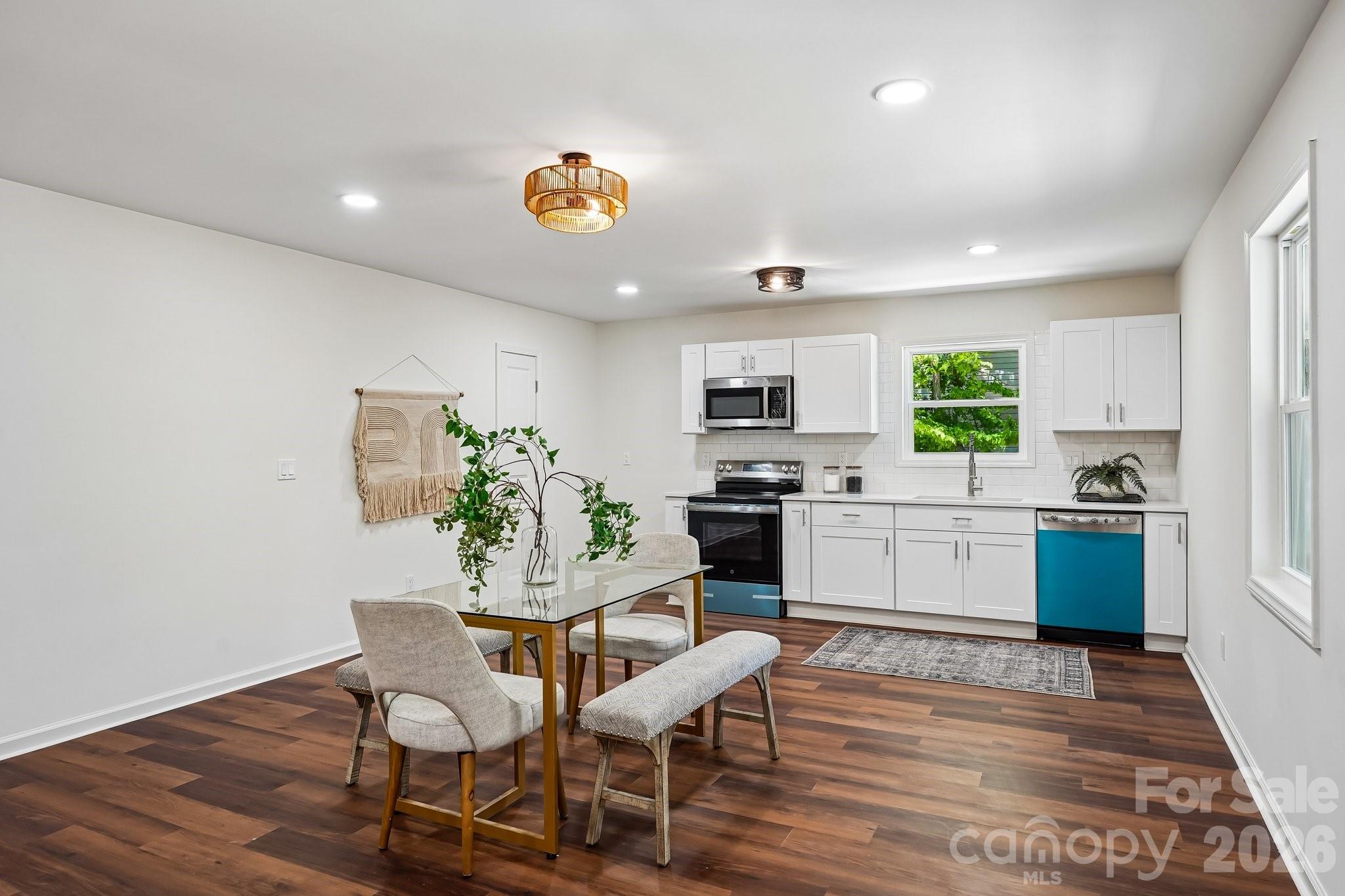 514 W Arch Street Property Photo 8