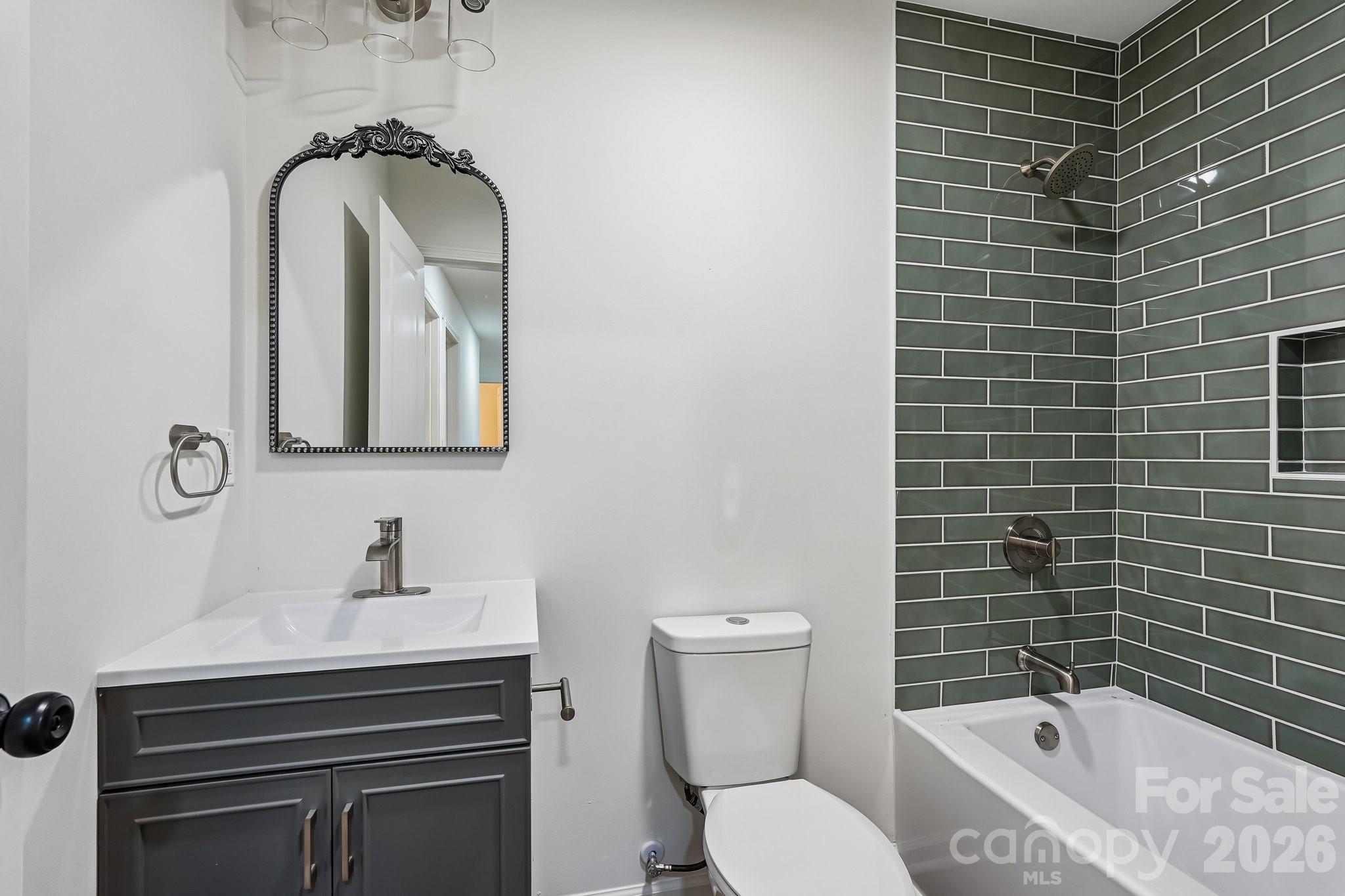 514 W Arch Street Property Photo 9