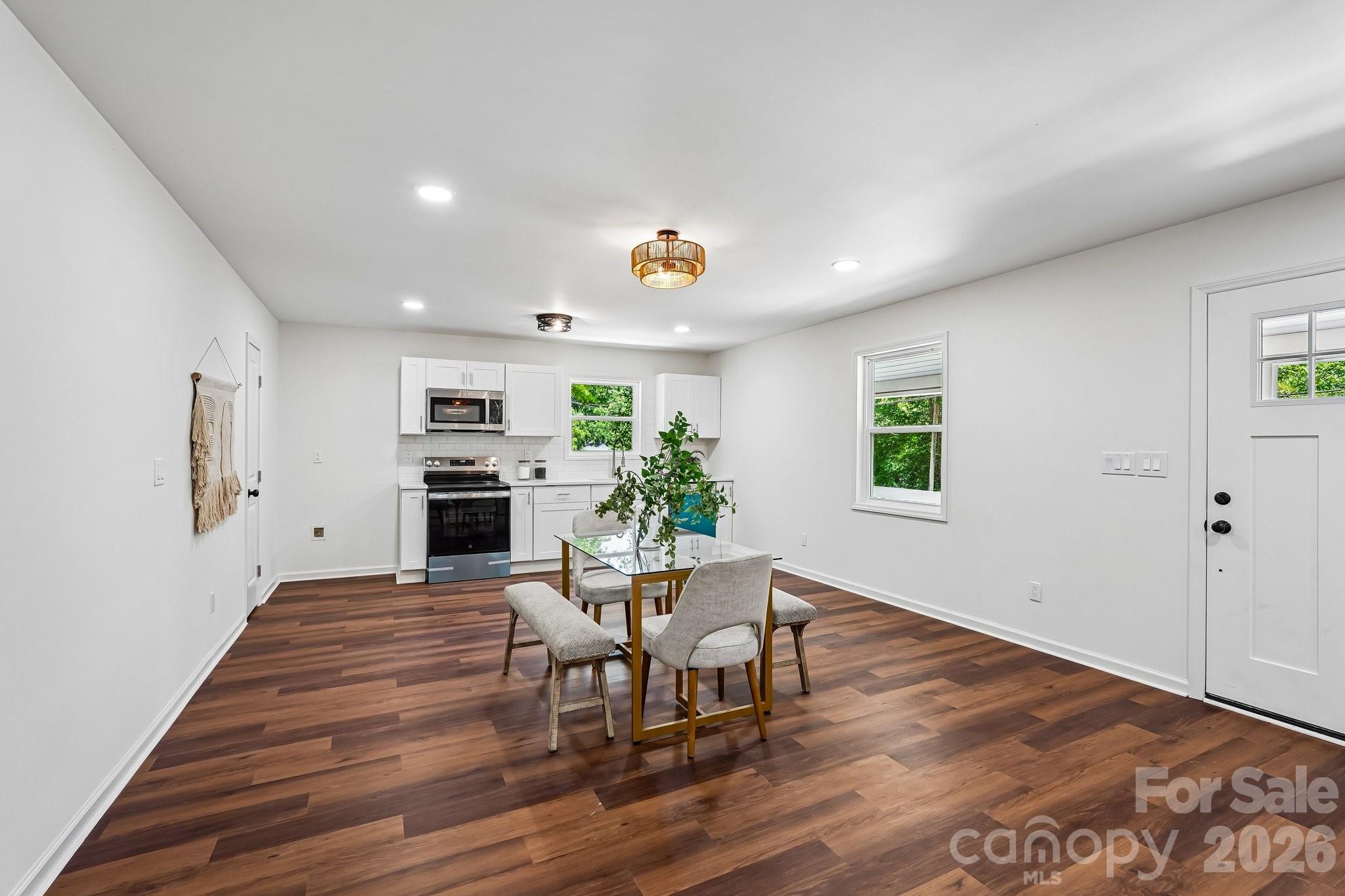 514 W Arch Street Property Photo 11