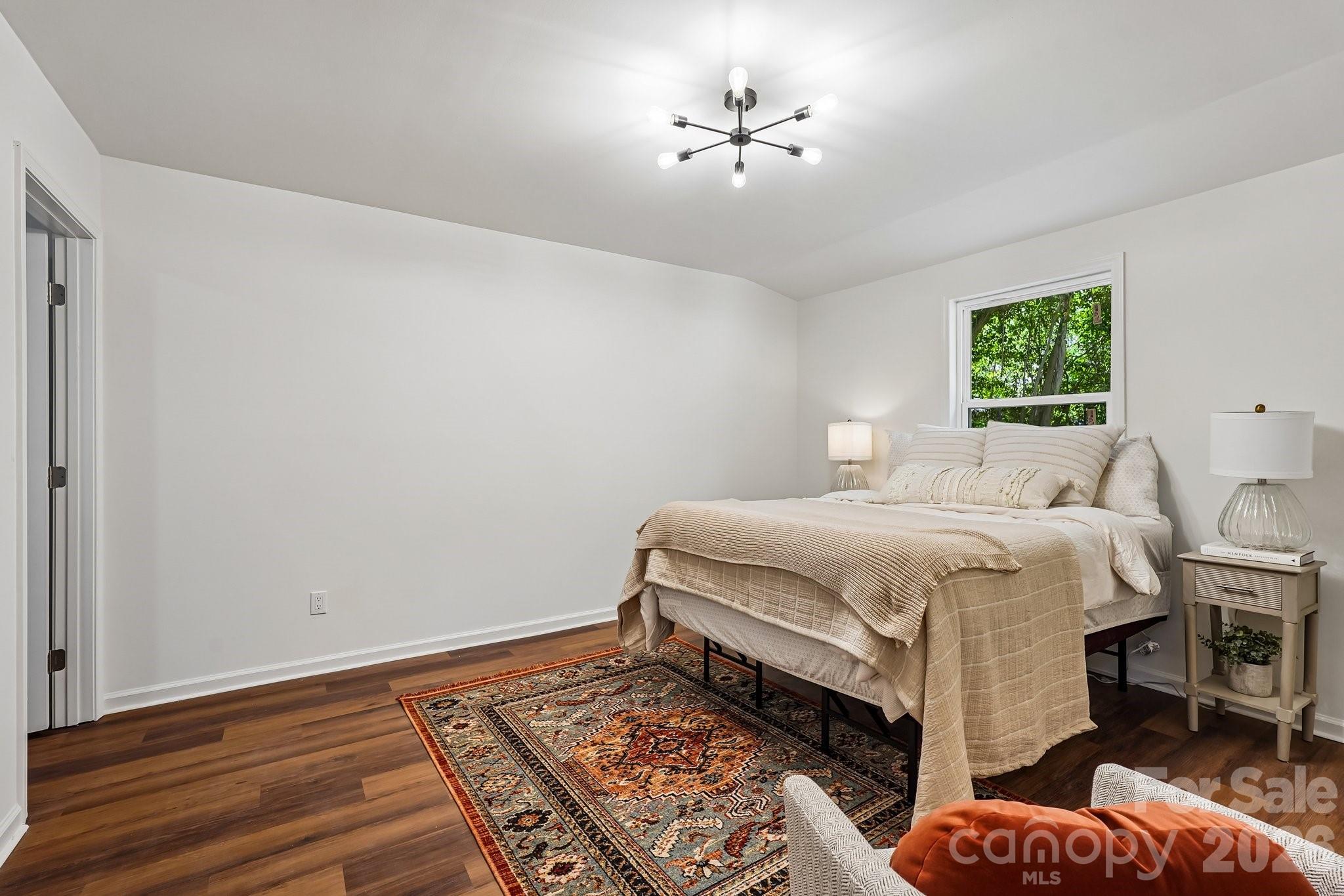 514 W Arch Street Property Photo 18