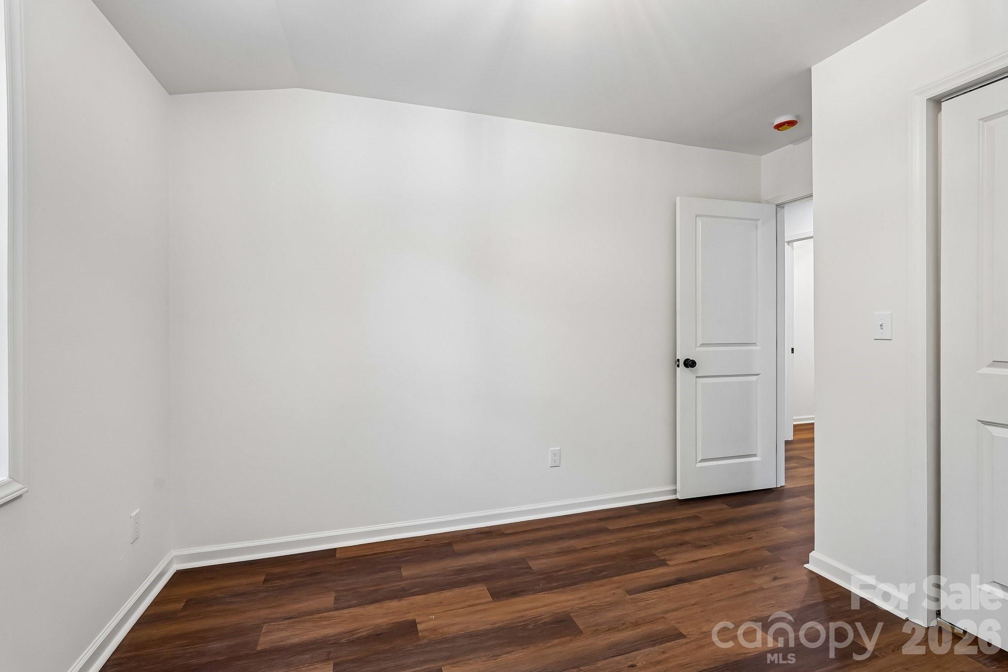514 W Arch Street Property Photo 26