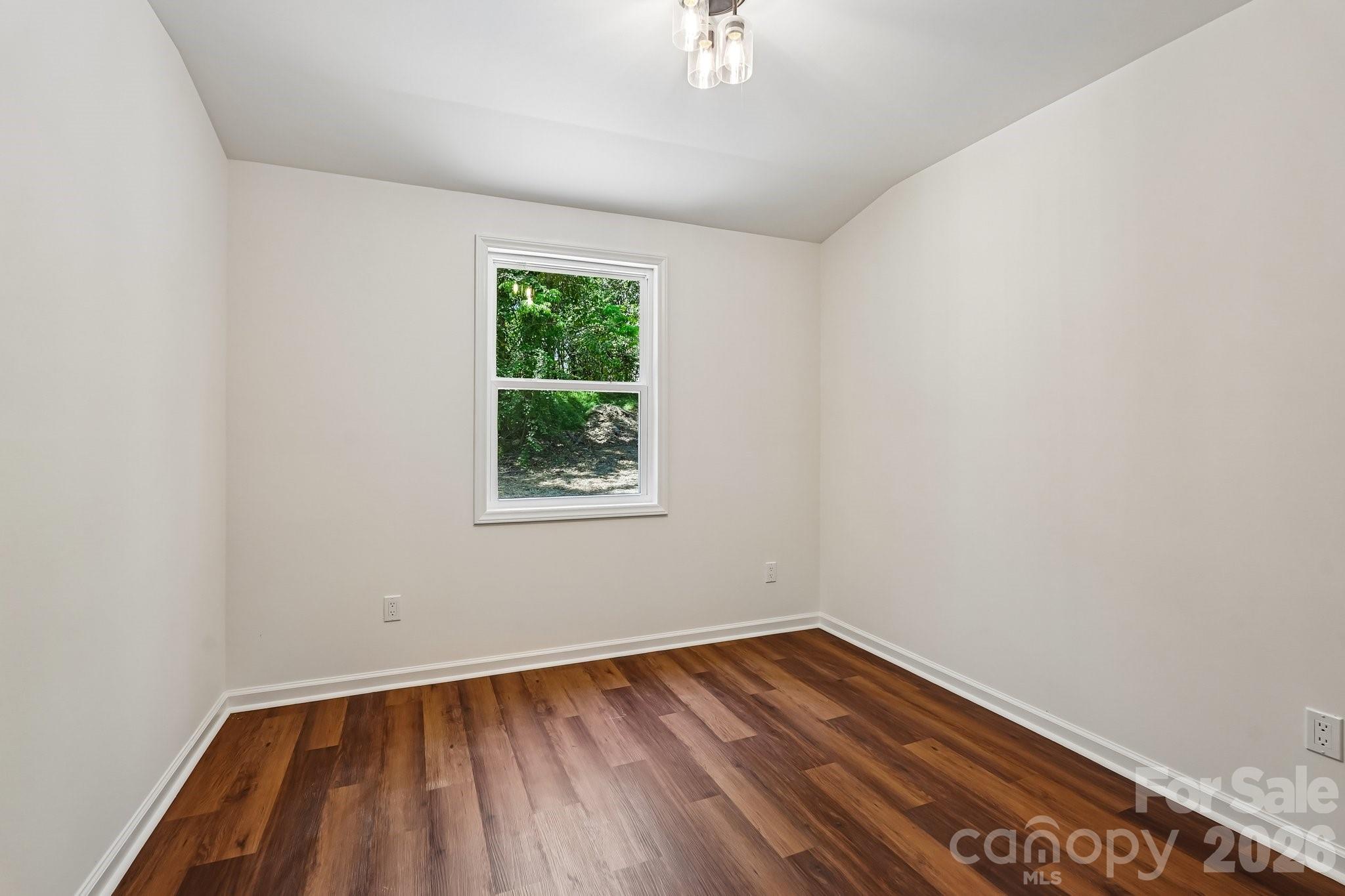514 W Arch Street Property Photo 29