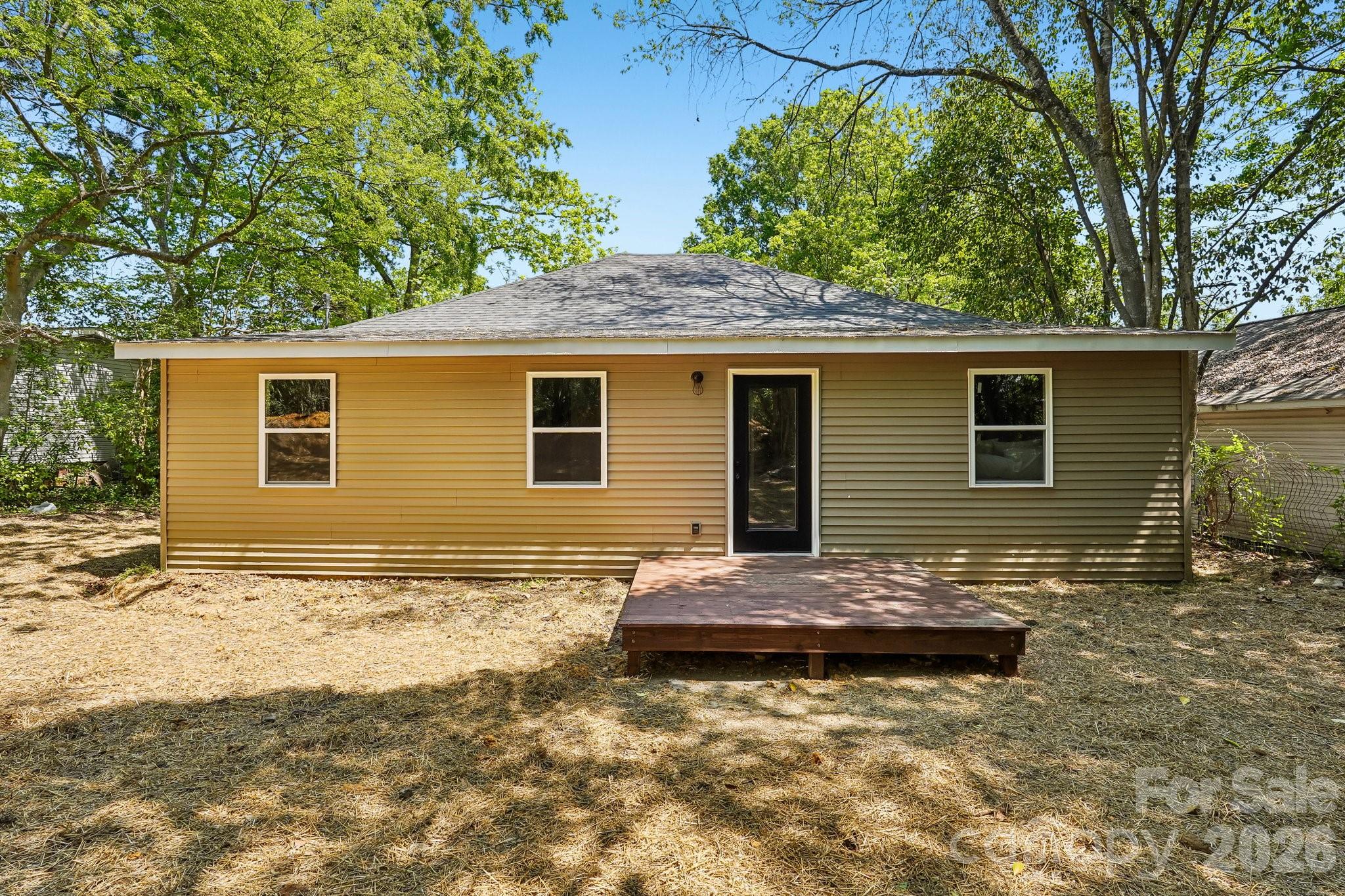 514 W Arch Street Property Photo 43