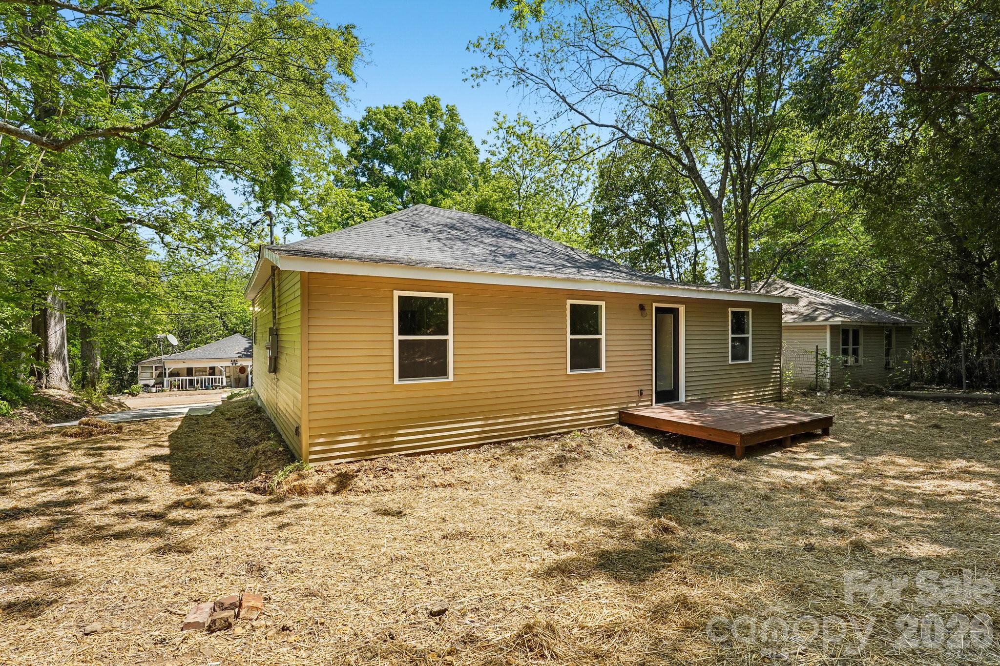 514 W Arch Street Property Photo 46
