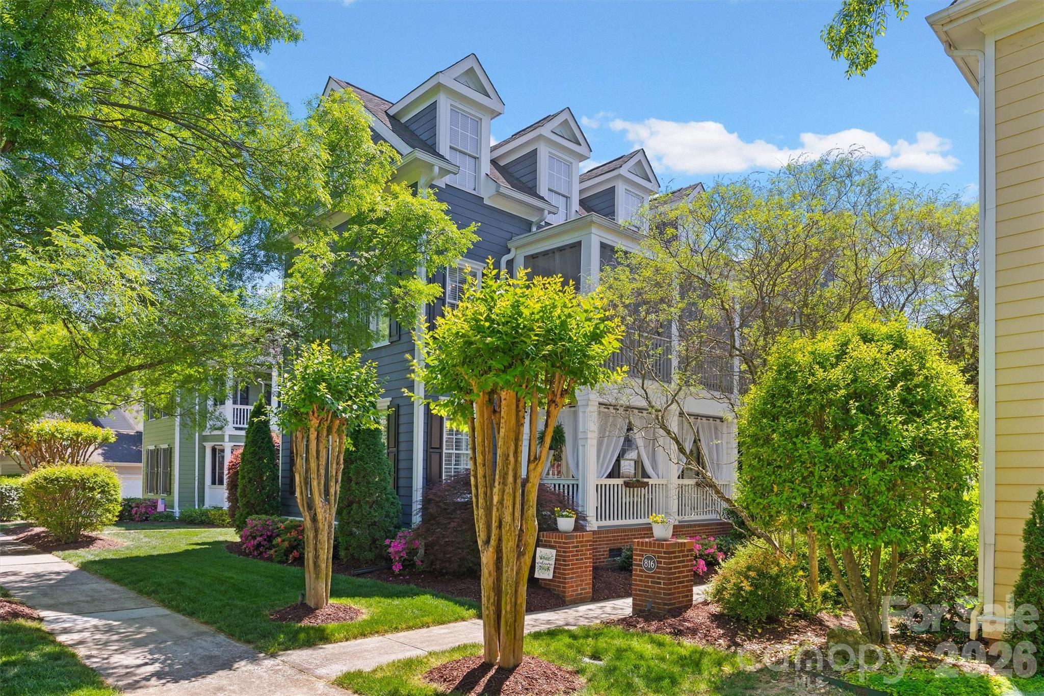 816 Victorian Way Property Photo 2