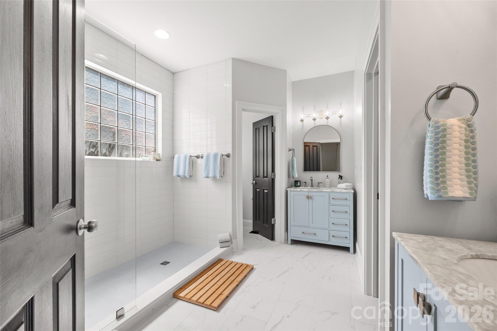 816 Victorian Way Property Photo 19