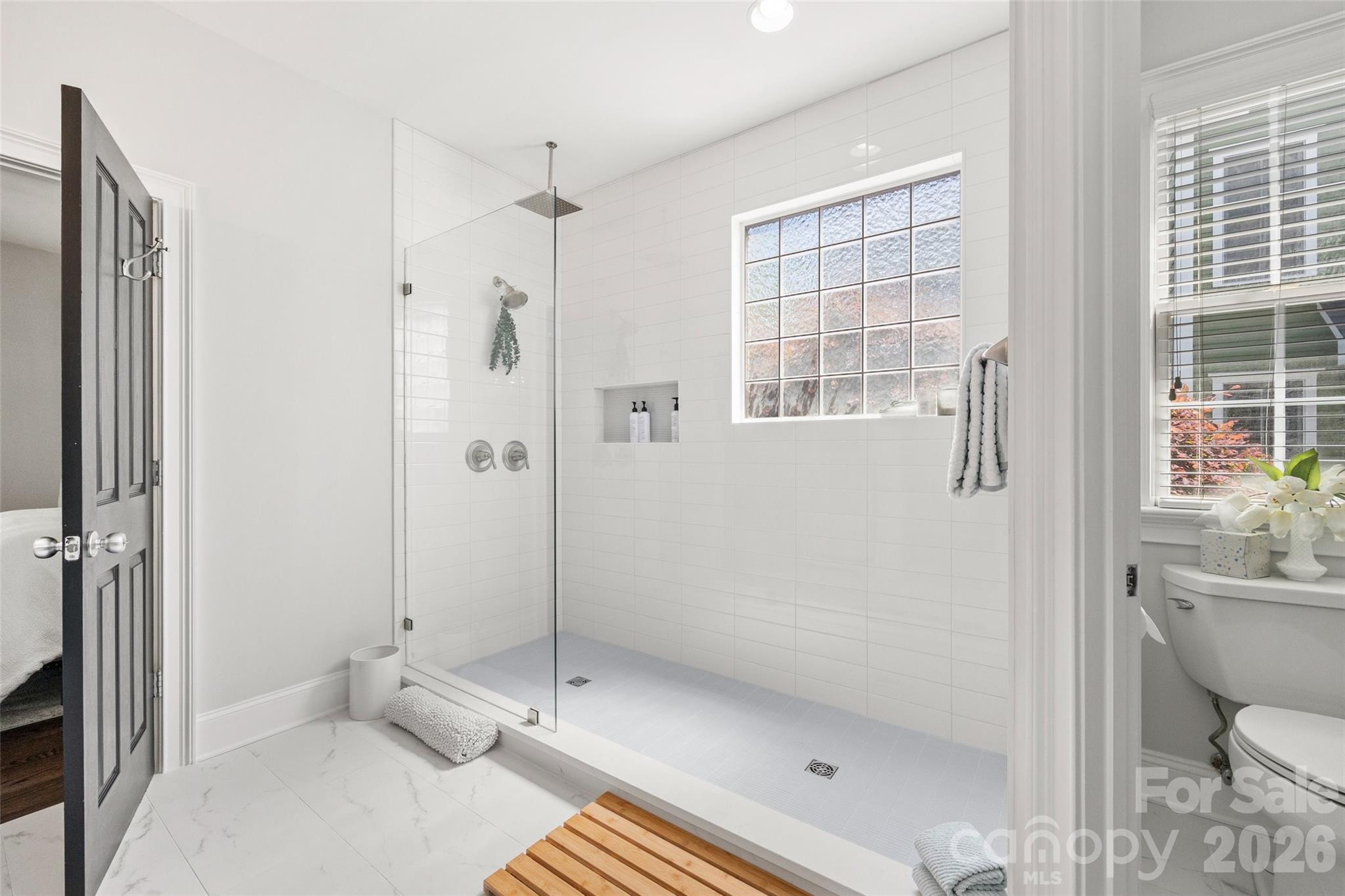 816 Victorian Way Property Photo 20