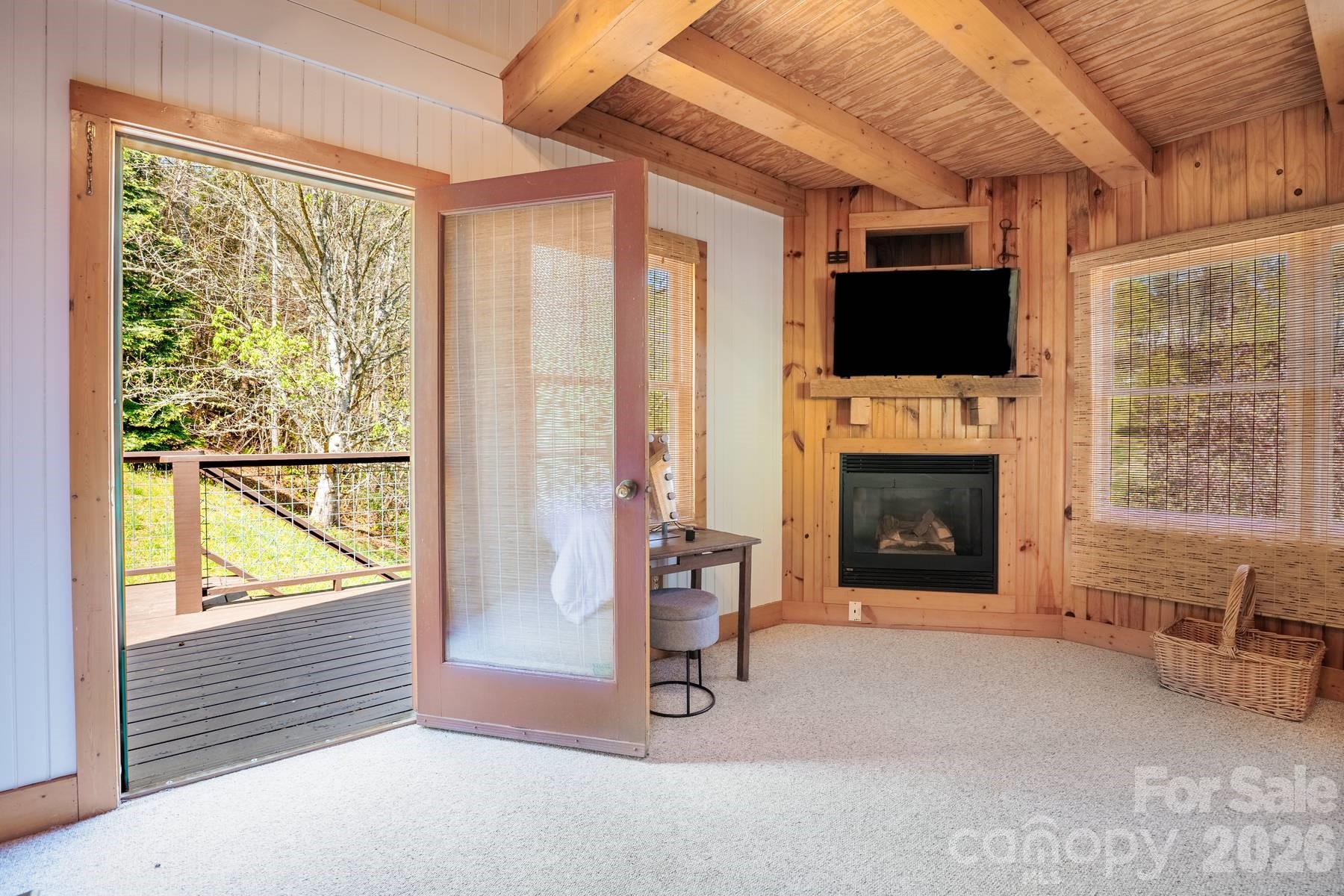 440 Huskey Road Property Photo 24