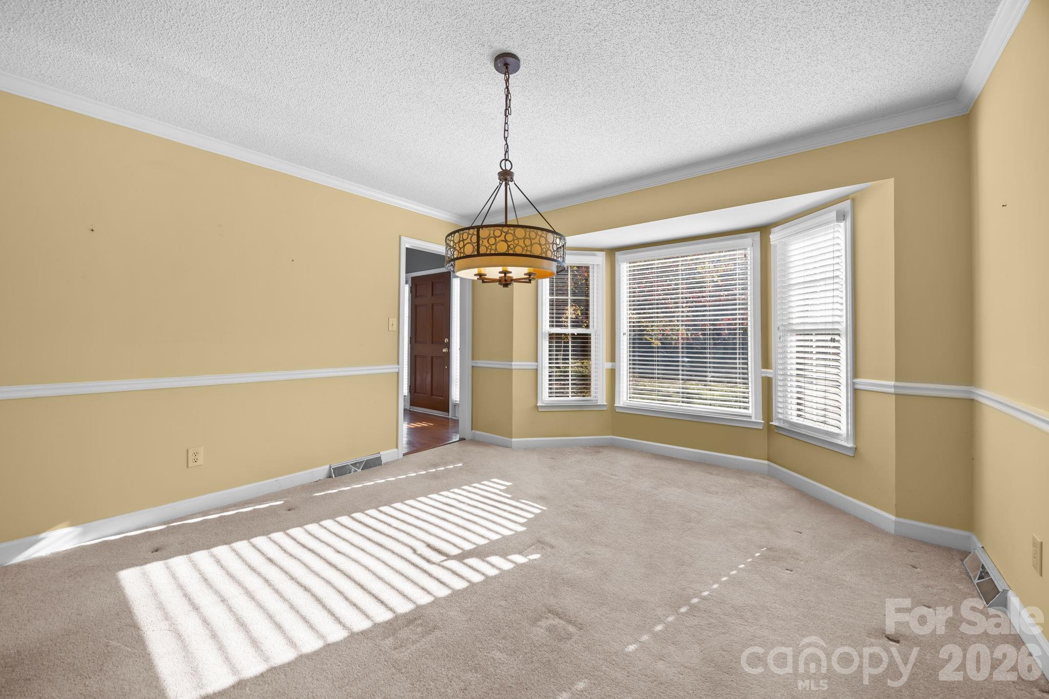 280 Birchridge Drive Property Photo 10