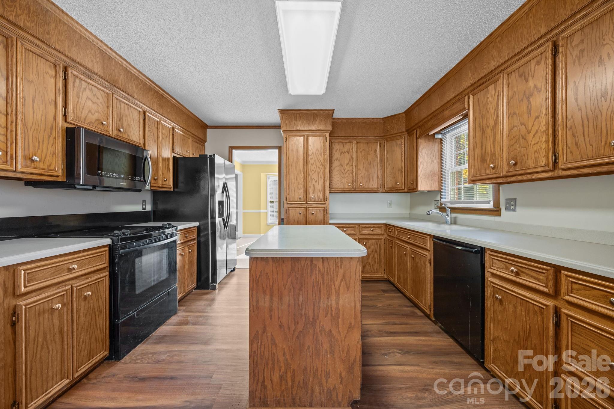 280 Birchridge Drive Property Photo 14