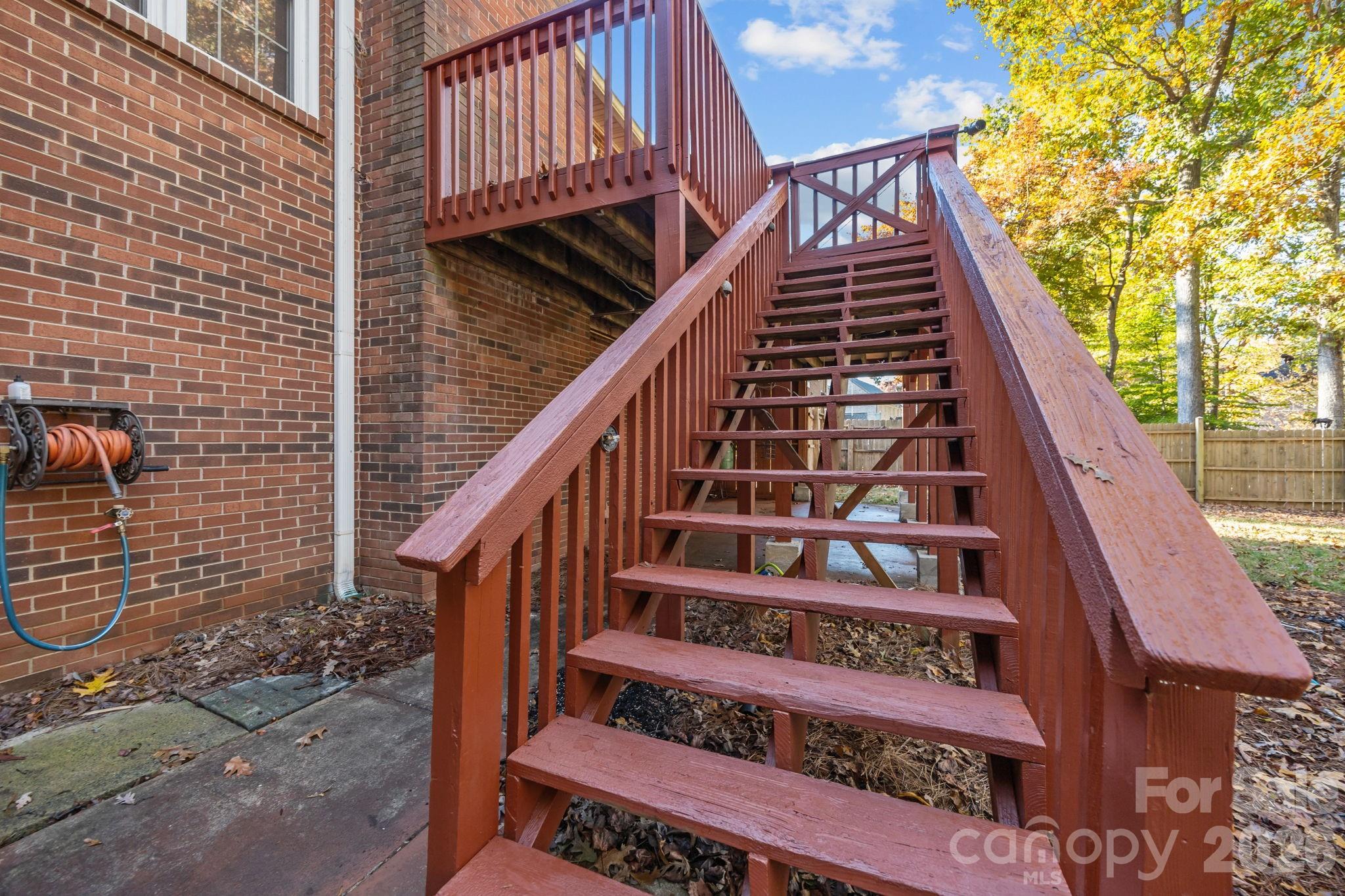 280 Birchridge Drive Property Photo 36