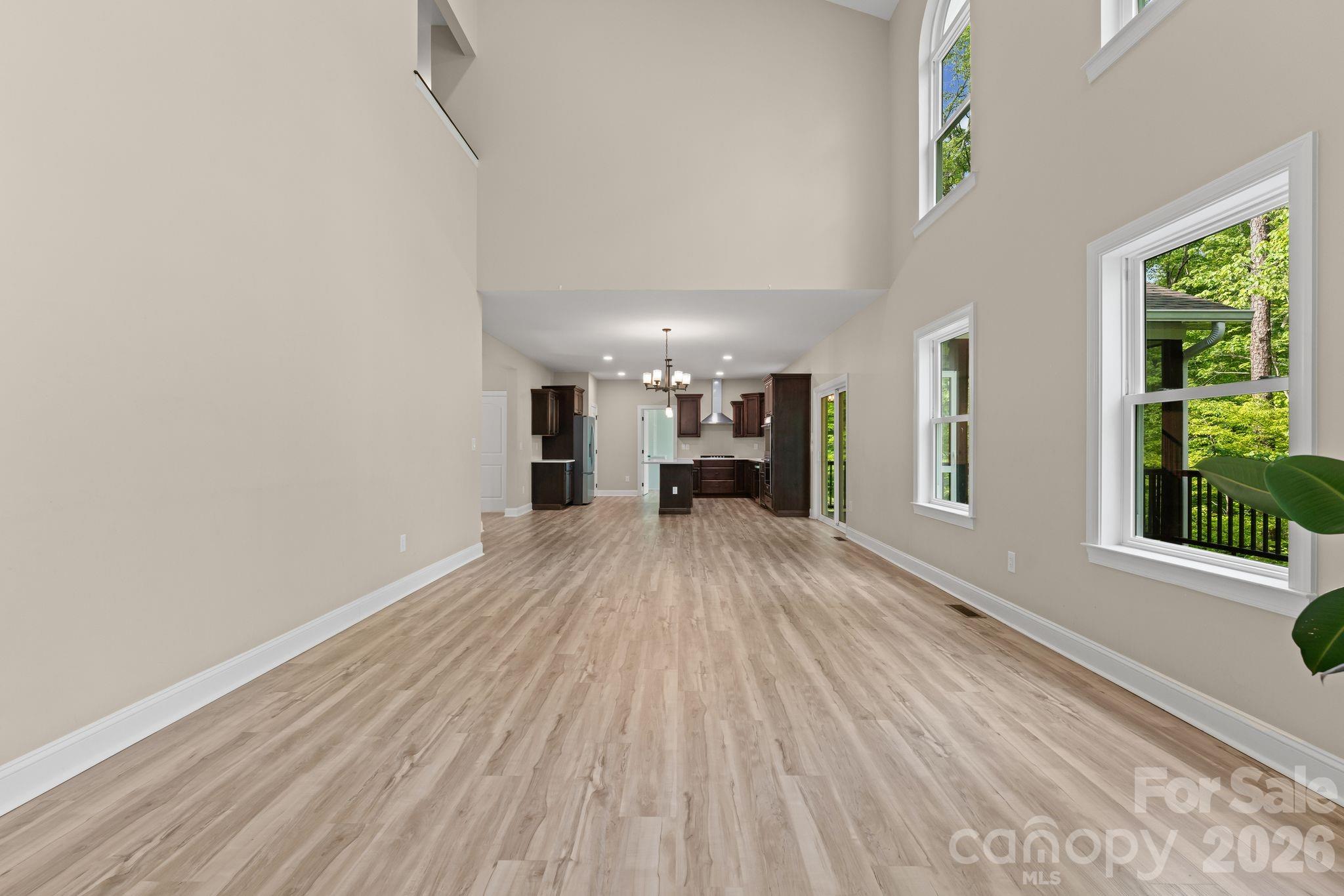 160 Tullyries Lane Property Photo 9