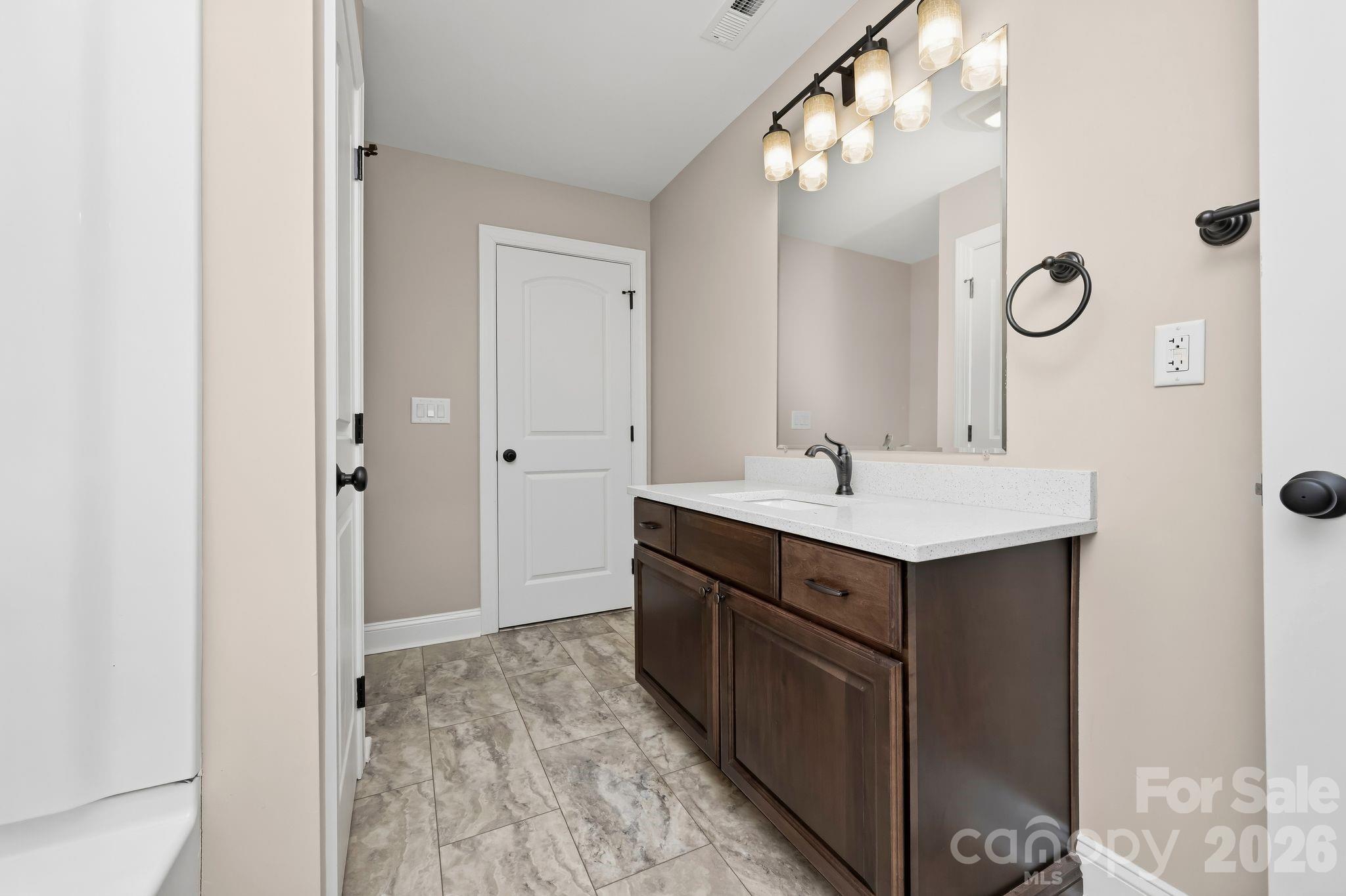 160 Tullyries Lane Property Photo 25