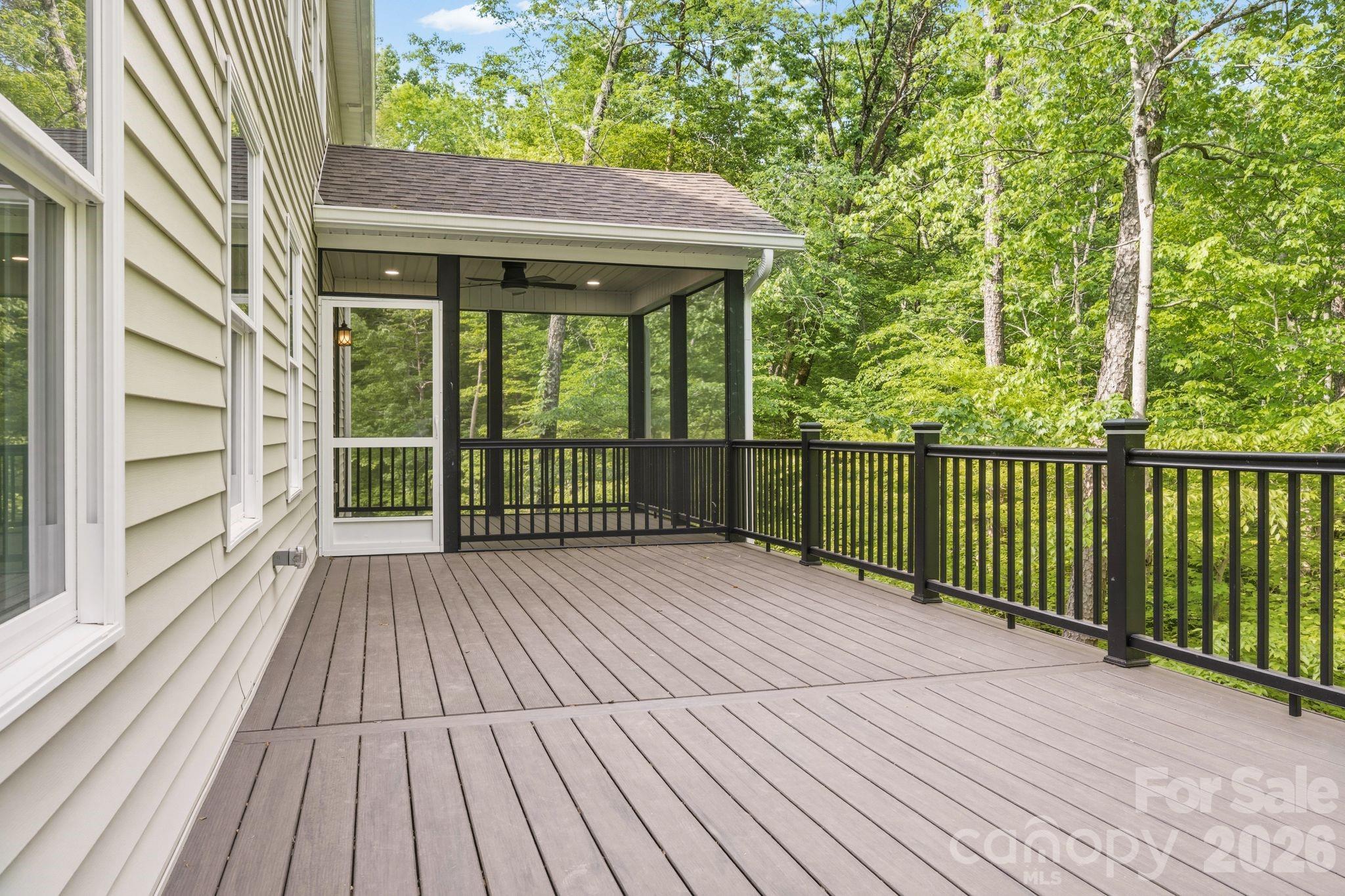 160 Tullyries Lane Property Photo 31