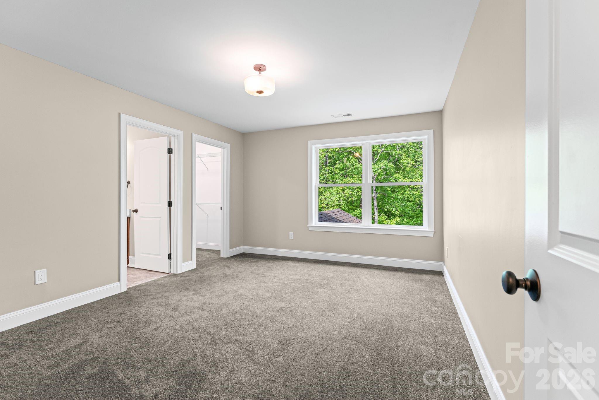 160 Tullyries Lane Property Photo 36