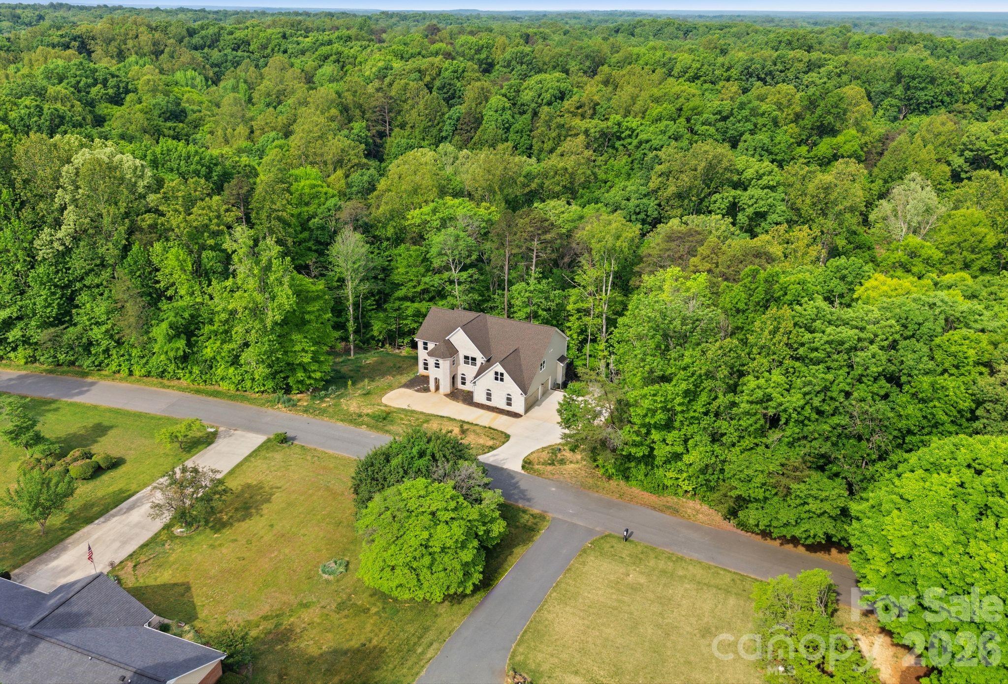 160 Tullyries Lane Property Photo 45