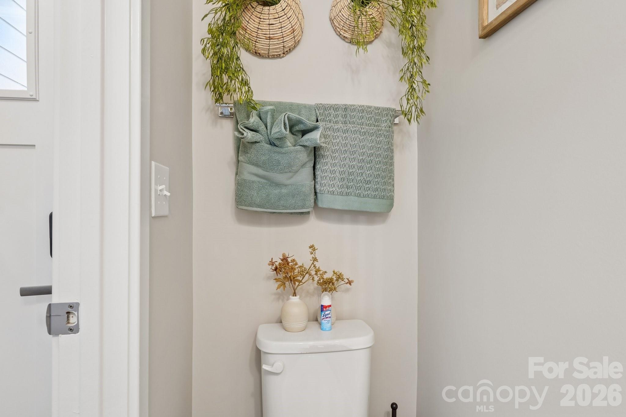 6273 Ashton Park Drive Property Photo 18