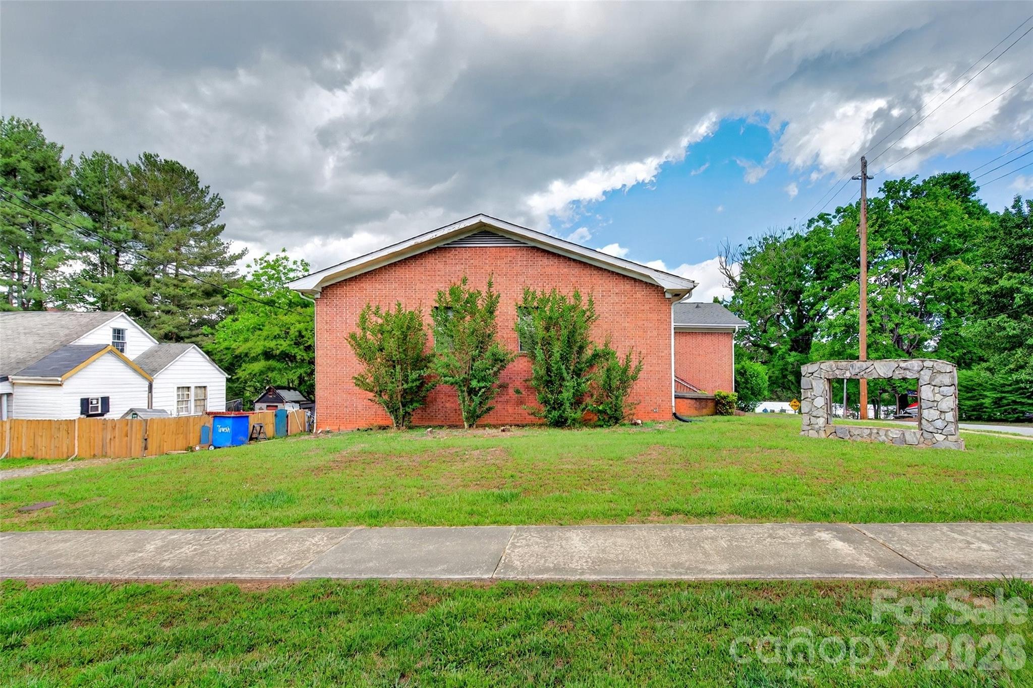 97 Clay Street Property Photo 4