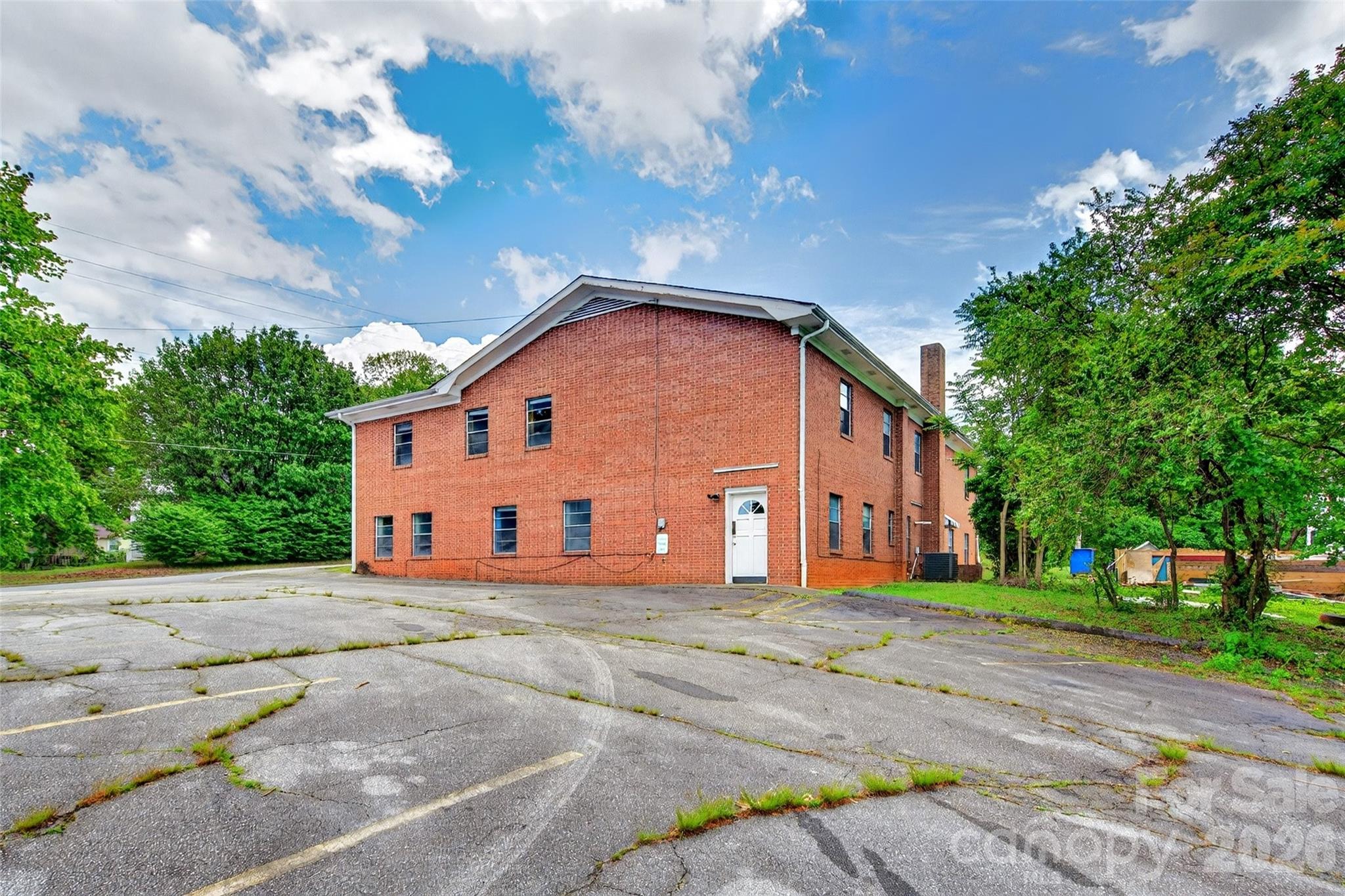 97 Clay Street Property Photo 6