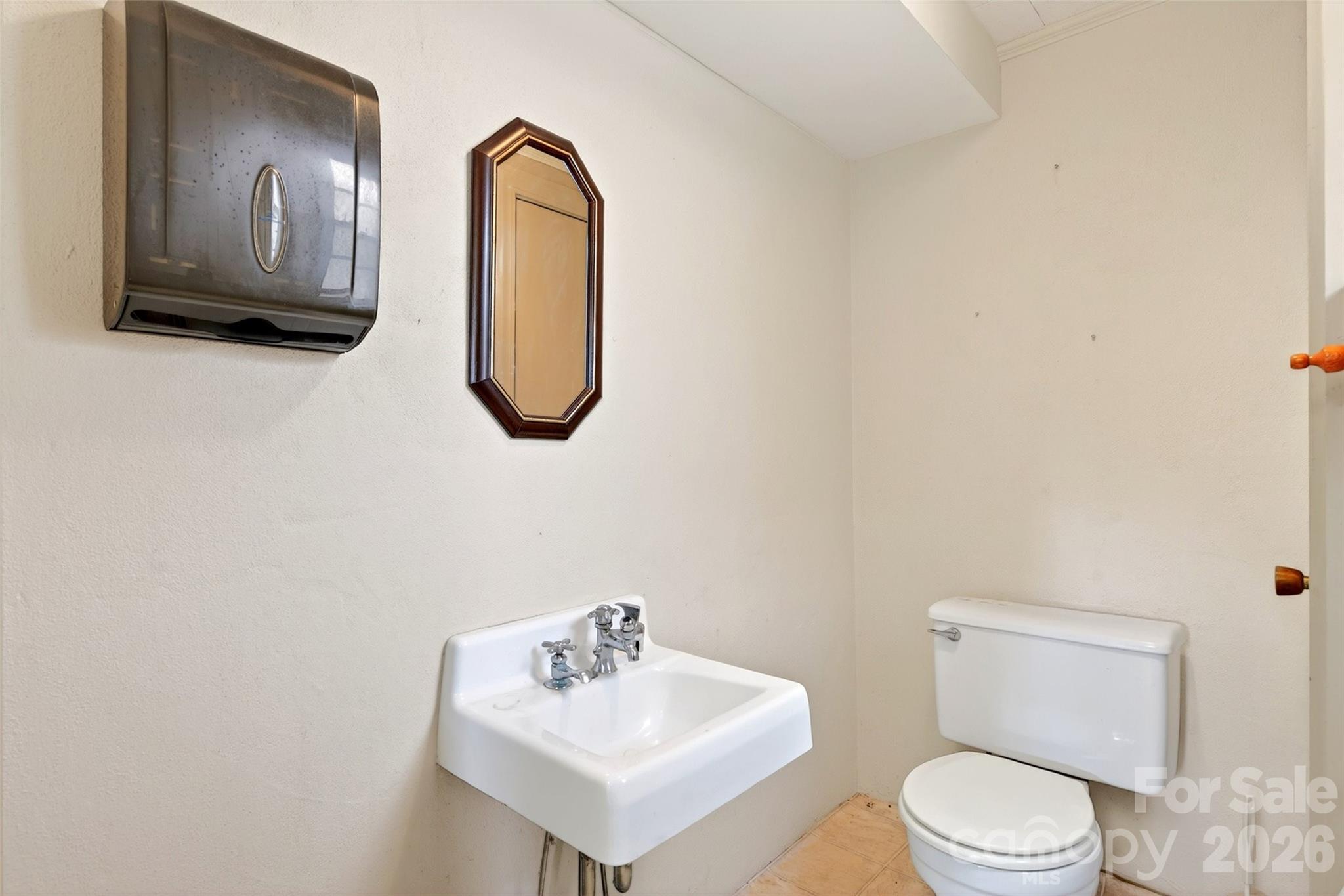 97 Clay Street Property Photo 24