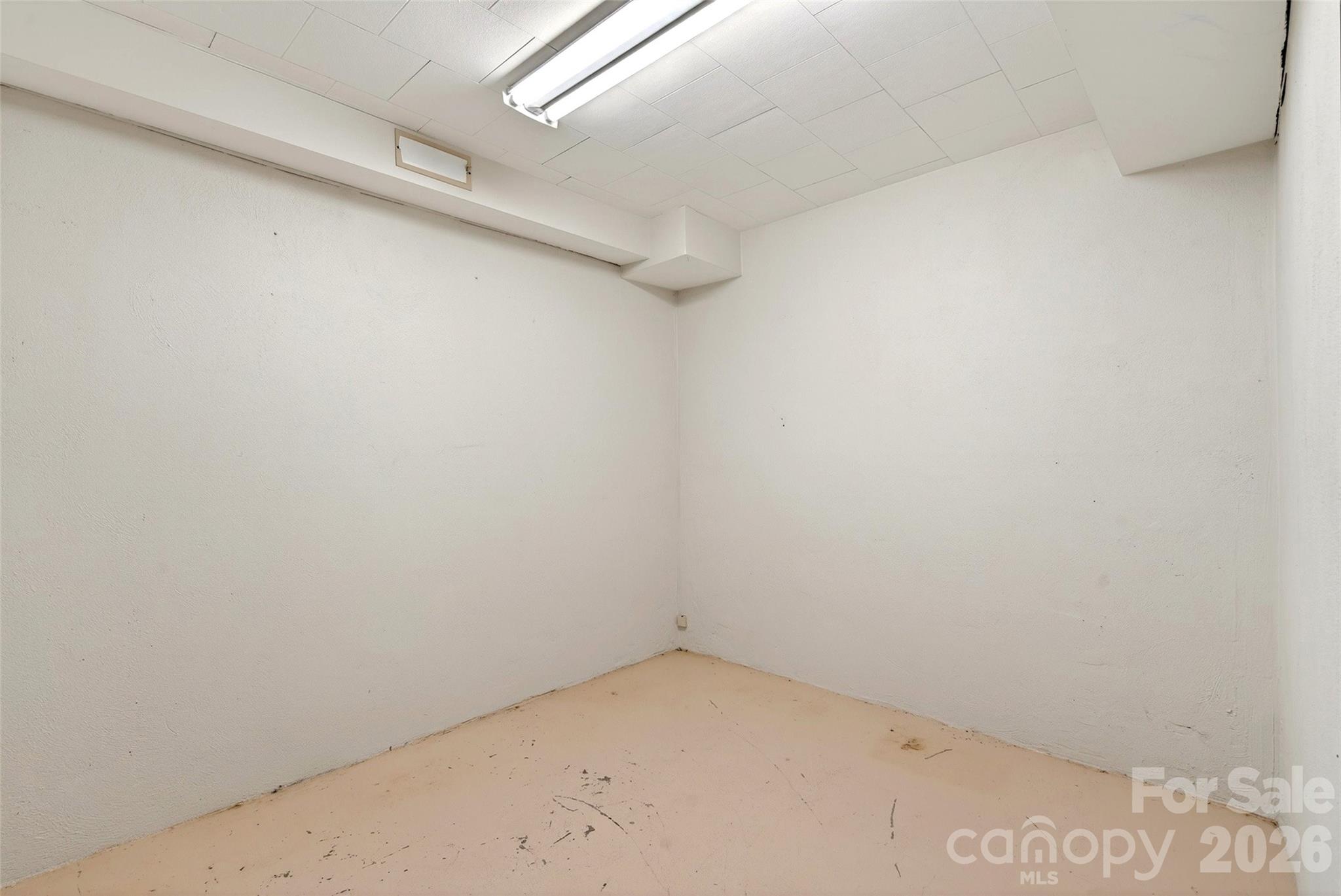 97 Clay Street Property Photo 31