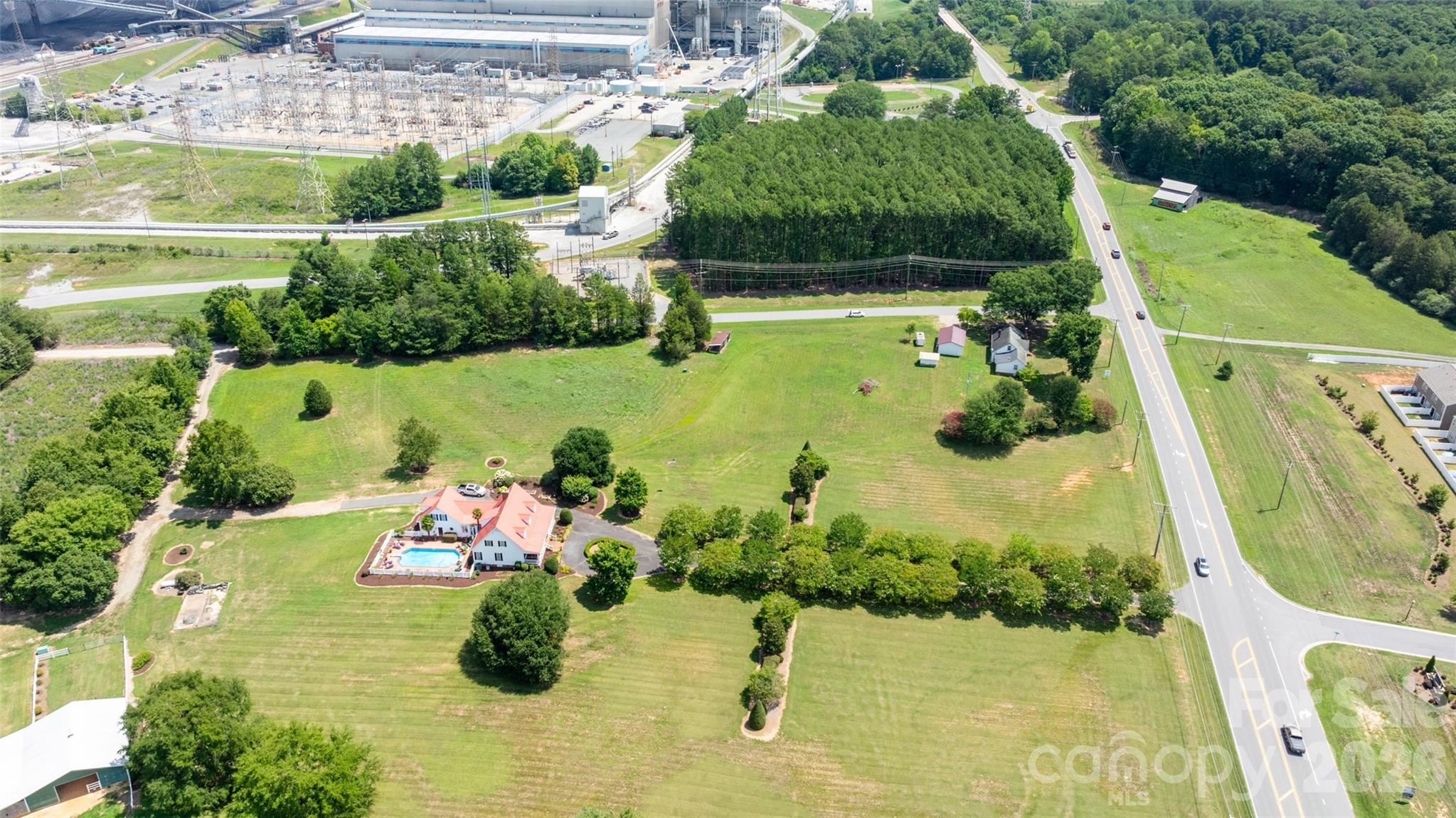 8226 E Nc Highway 150 Highway Property Photo 6
