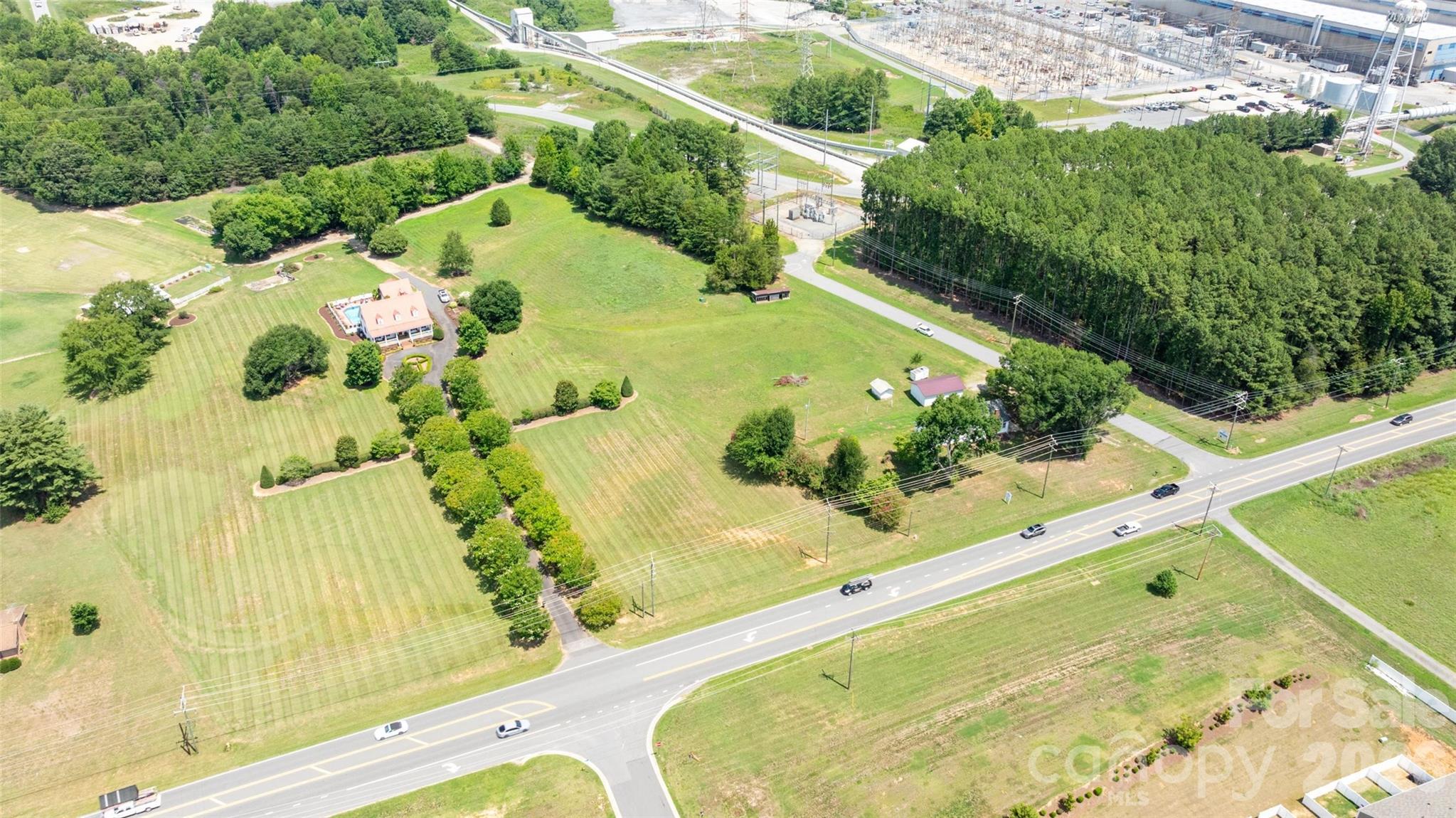 8226 E Nc Highway 150 Highway Property Photo 8