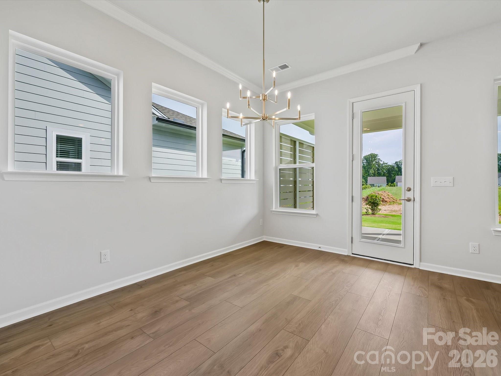 1015 Fen Lane Property Photo 17