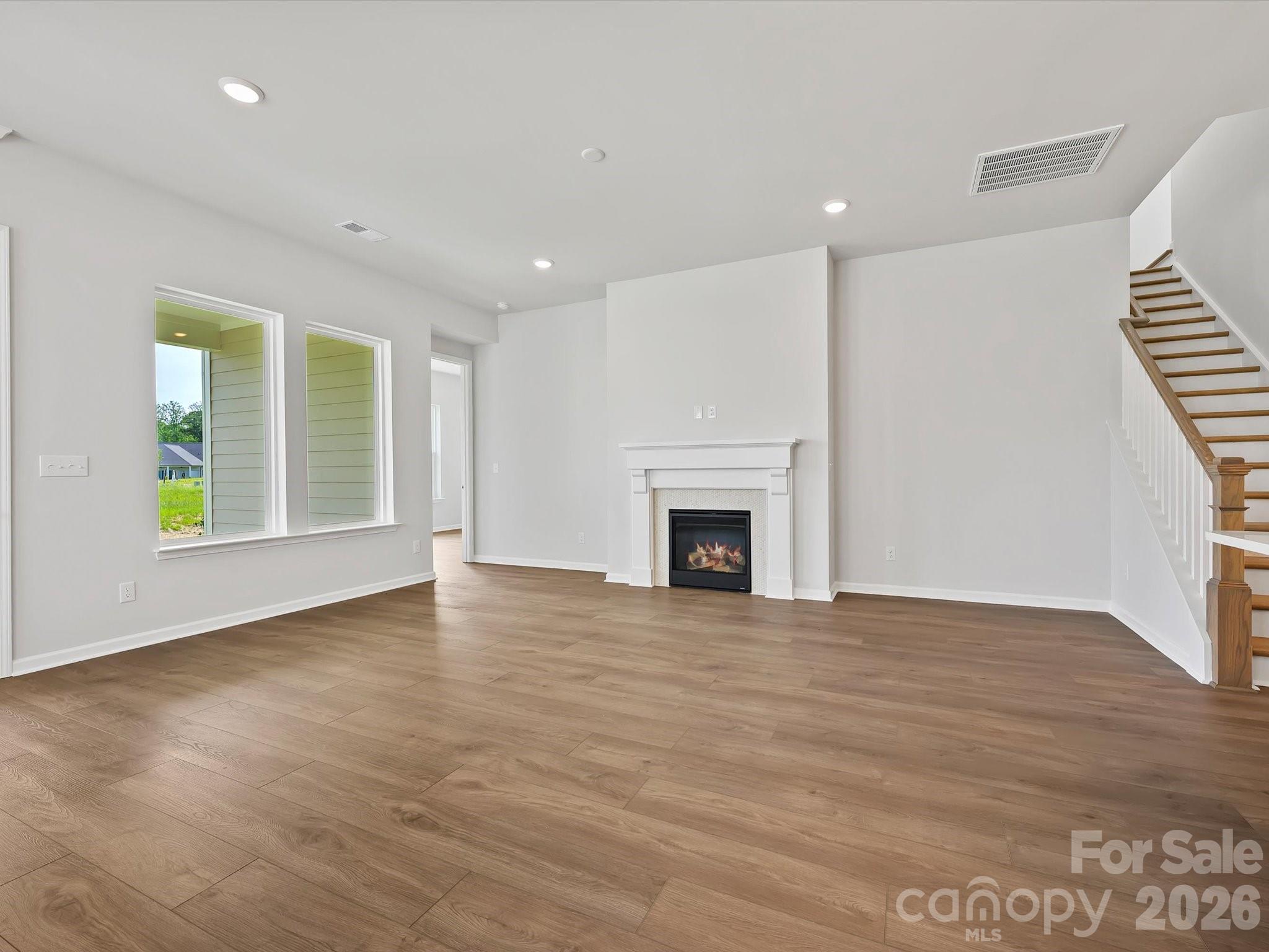 1015 Fen Lane Property Photo 18