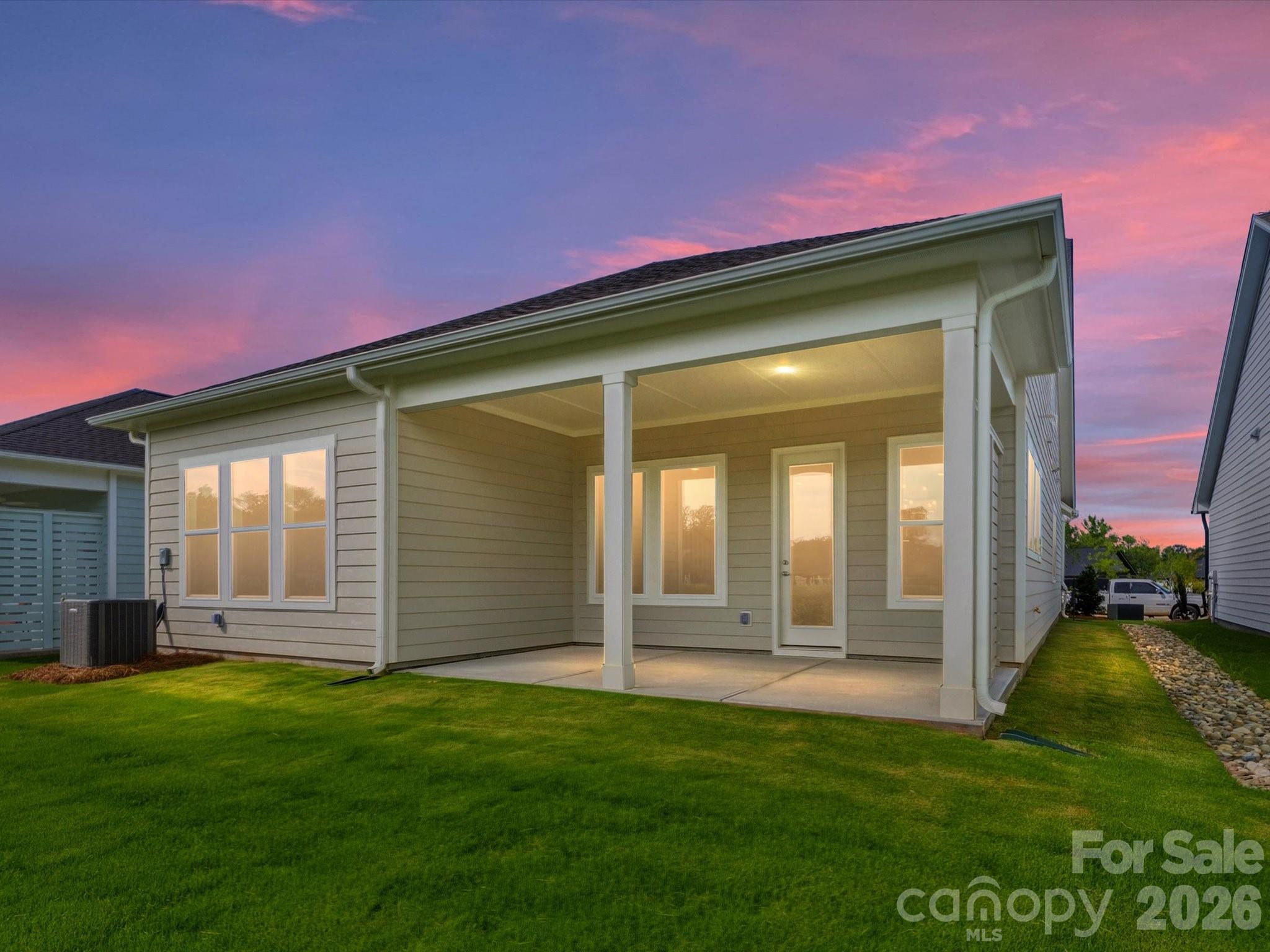 1015 Fen Lane Property Photo 32