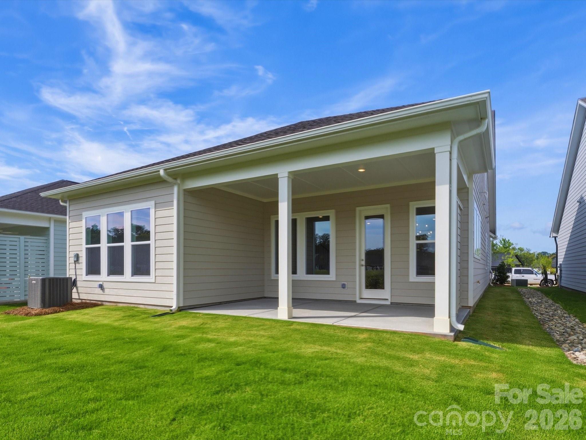 1015 Fen Lane Property Photo 33